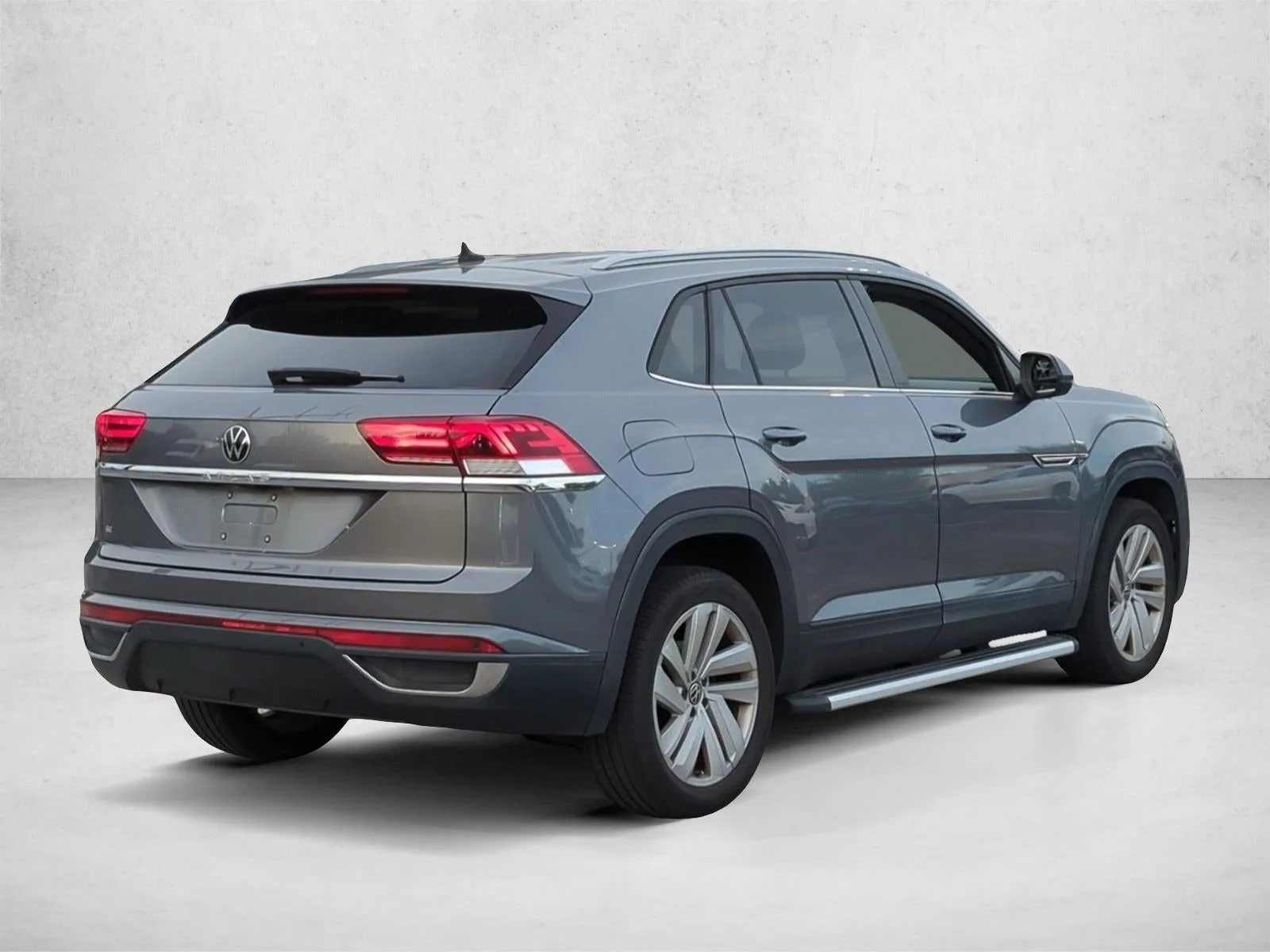 2021 Volkswagen Atlas Cross Sport 2.0T SE w/Technology FWD photo 5