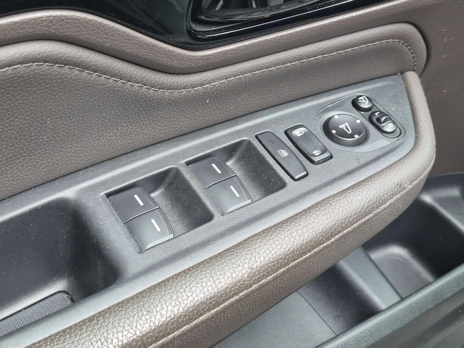 2018 Honda Odyssey Elite Auto photo 11