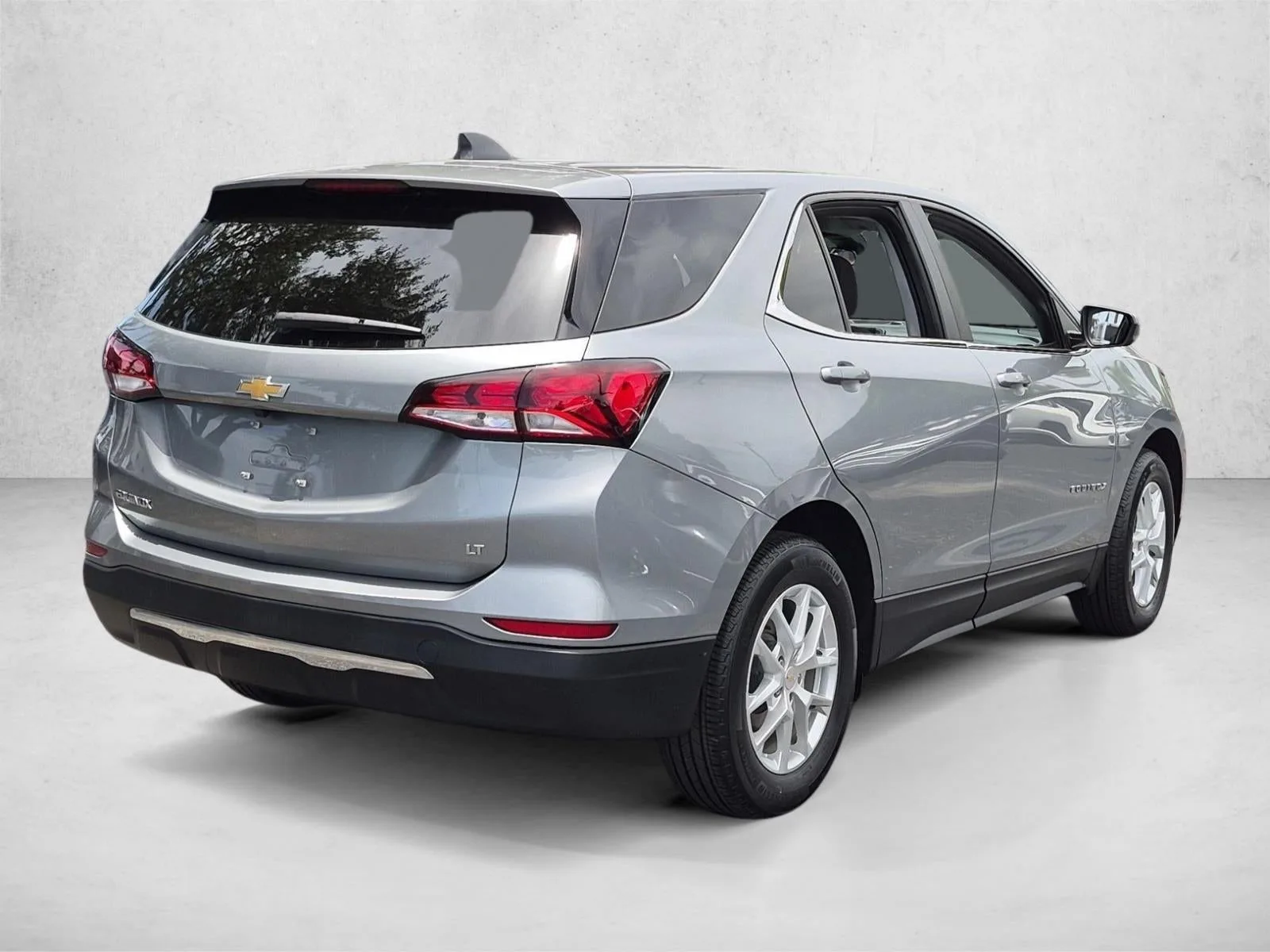 2023 Chevrolet Equinox LT photo 5