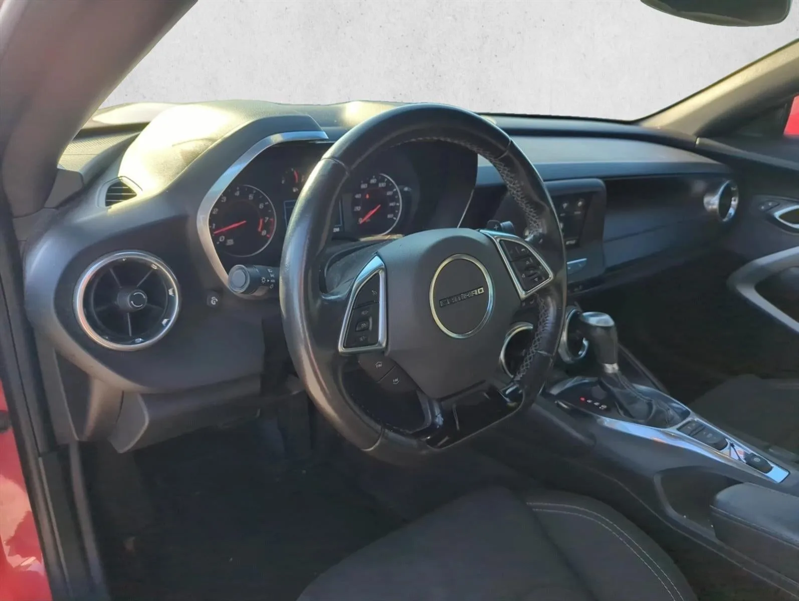 2019 Chevrolet Camaro 2dr Coupe 1LT photo 11
