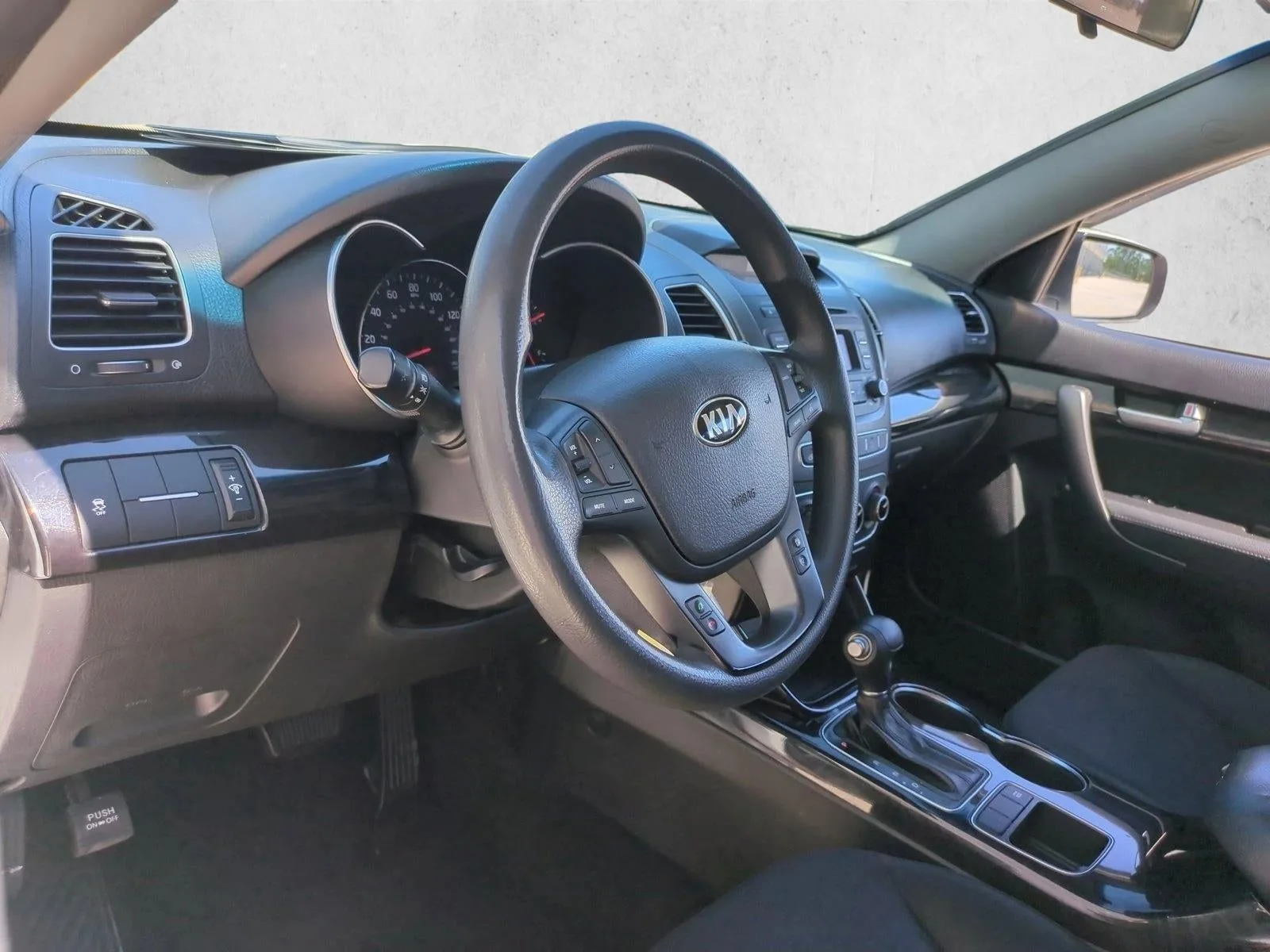 2015 Kia Sorento 2WD 4dr I4 LX photo 10