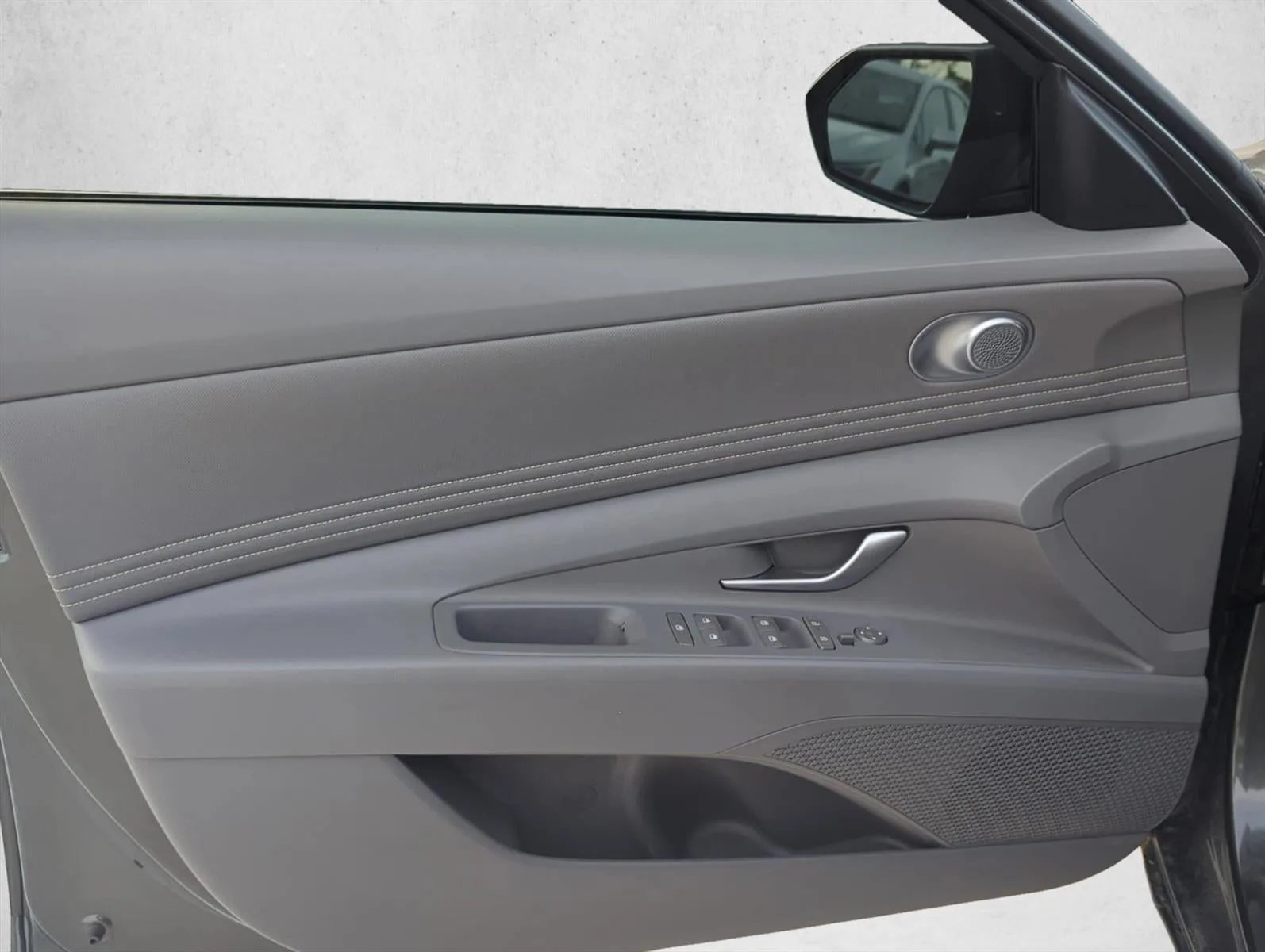 2025 Hyundai ELANTRA SEL Sport IVT photo 7