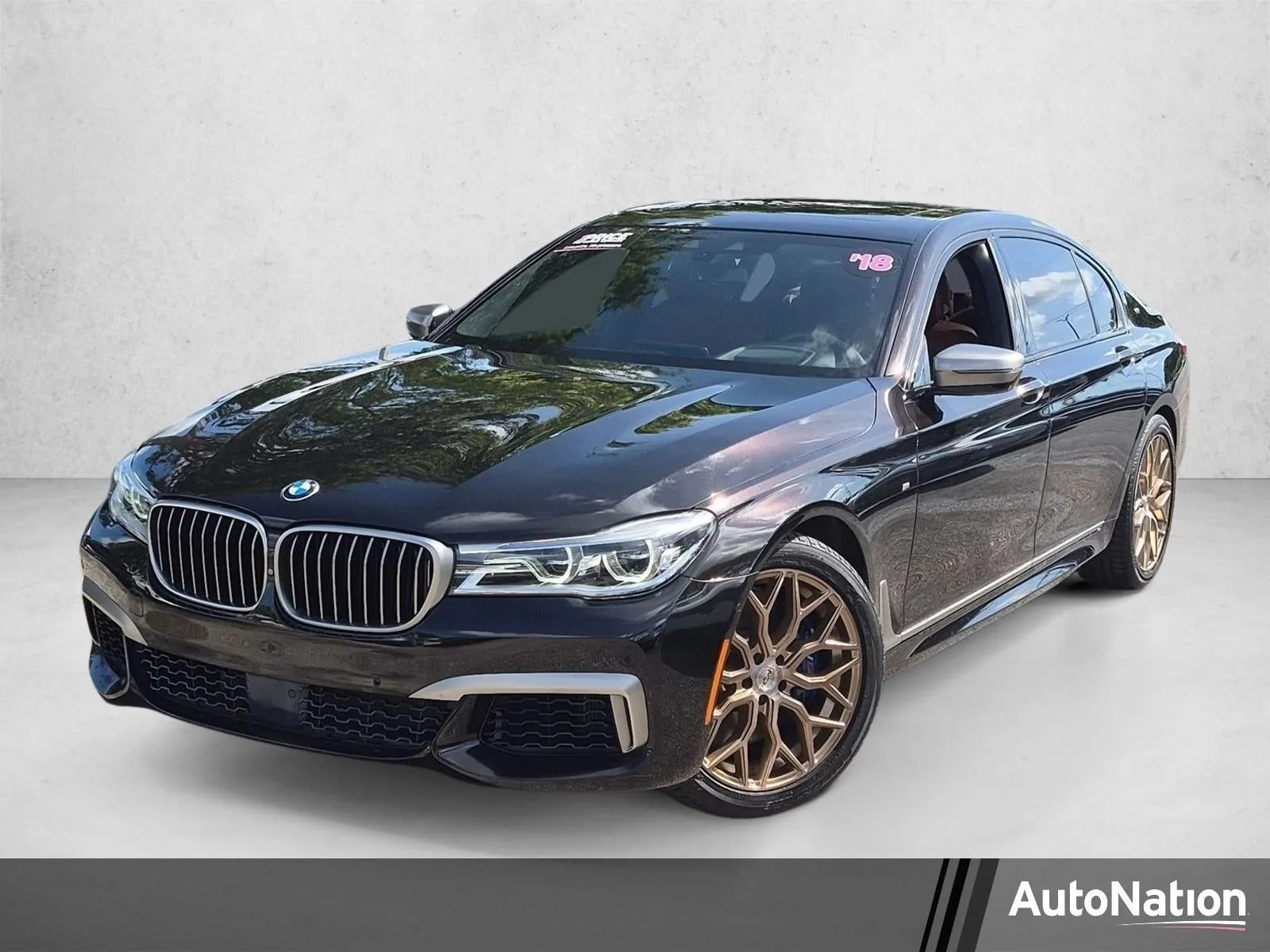 2018 BMW M760i