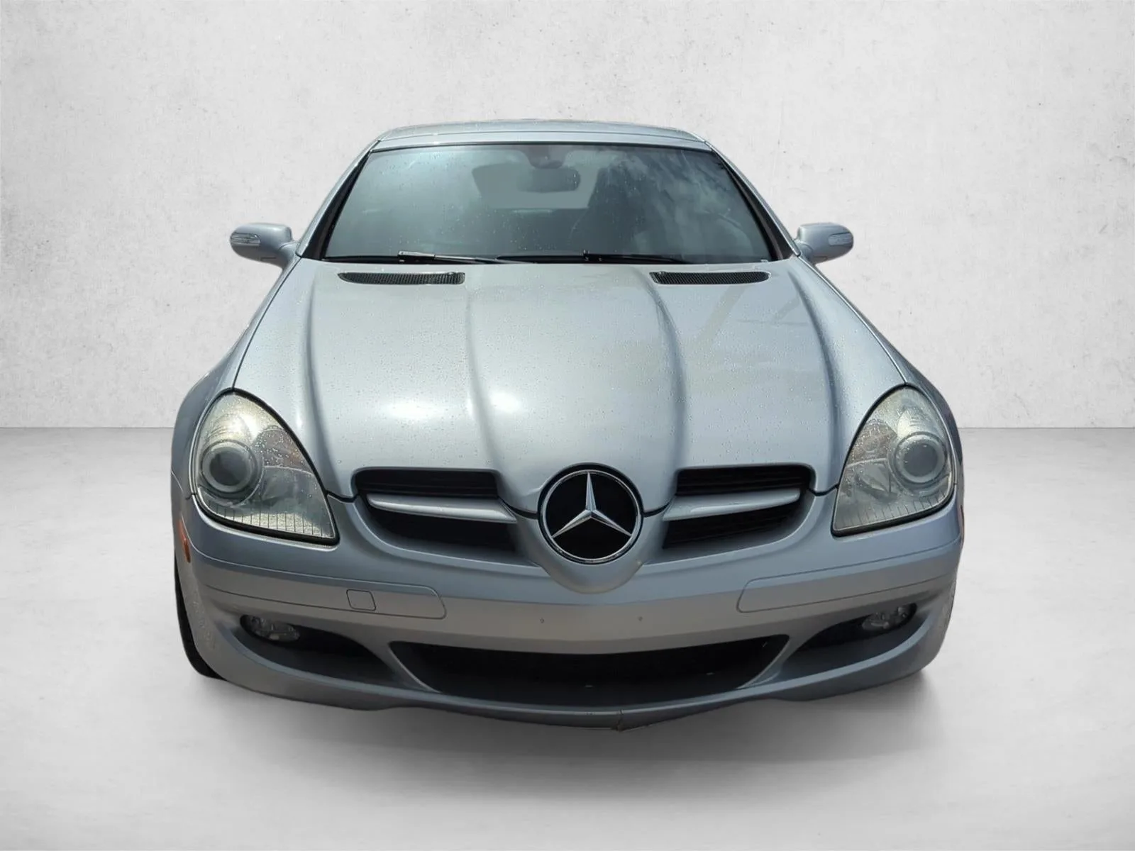 2005 Mercedes-Benz SLK Base photo 2