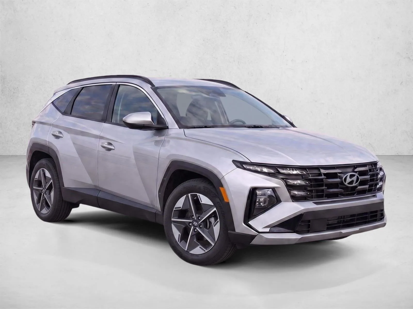 2025 Hyundai TUCSON SEL FWD photo 3