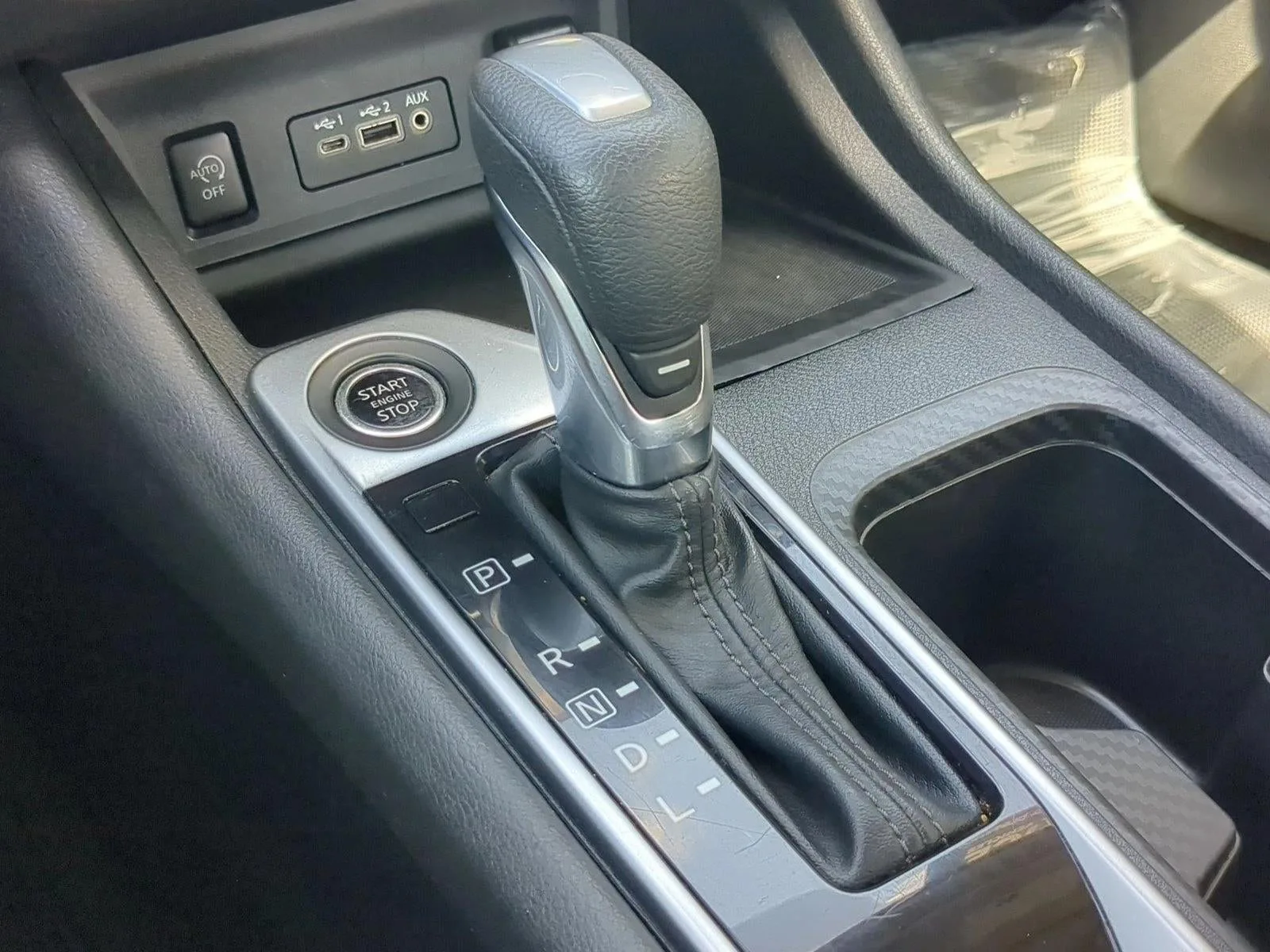 2024 Nissan Sentra SV photo 12