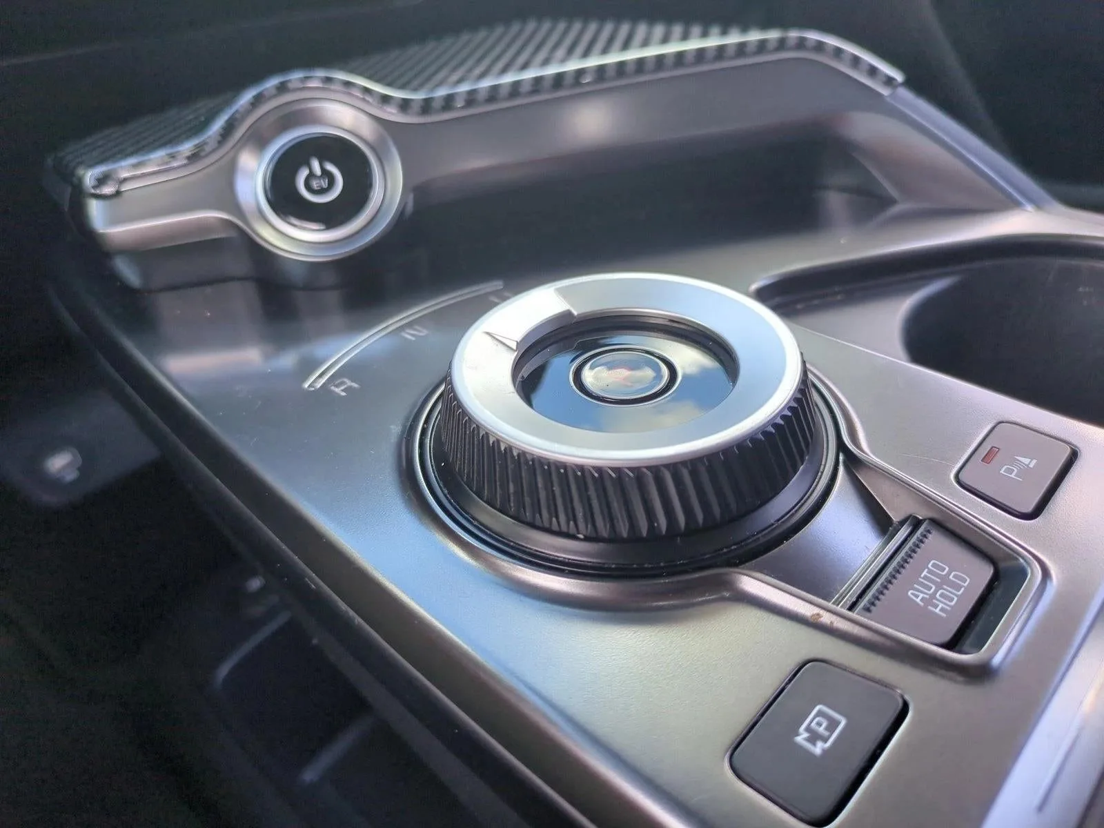 2022 Kia EV6 Light RWD photo 12