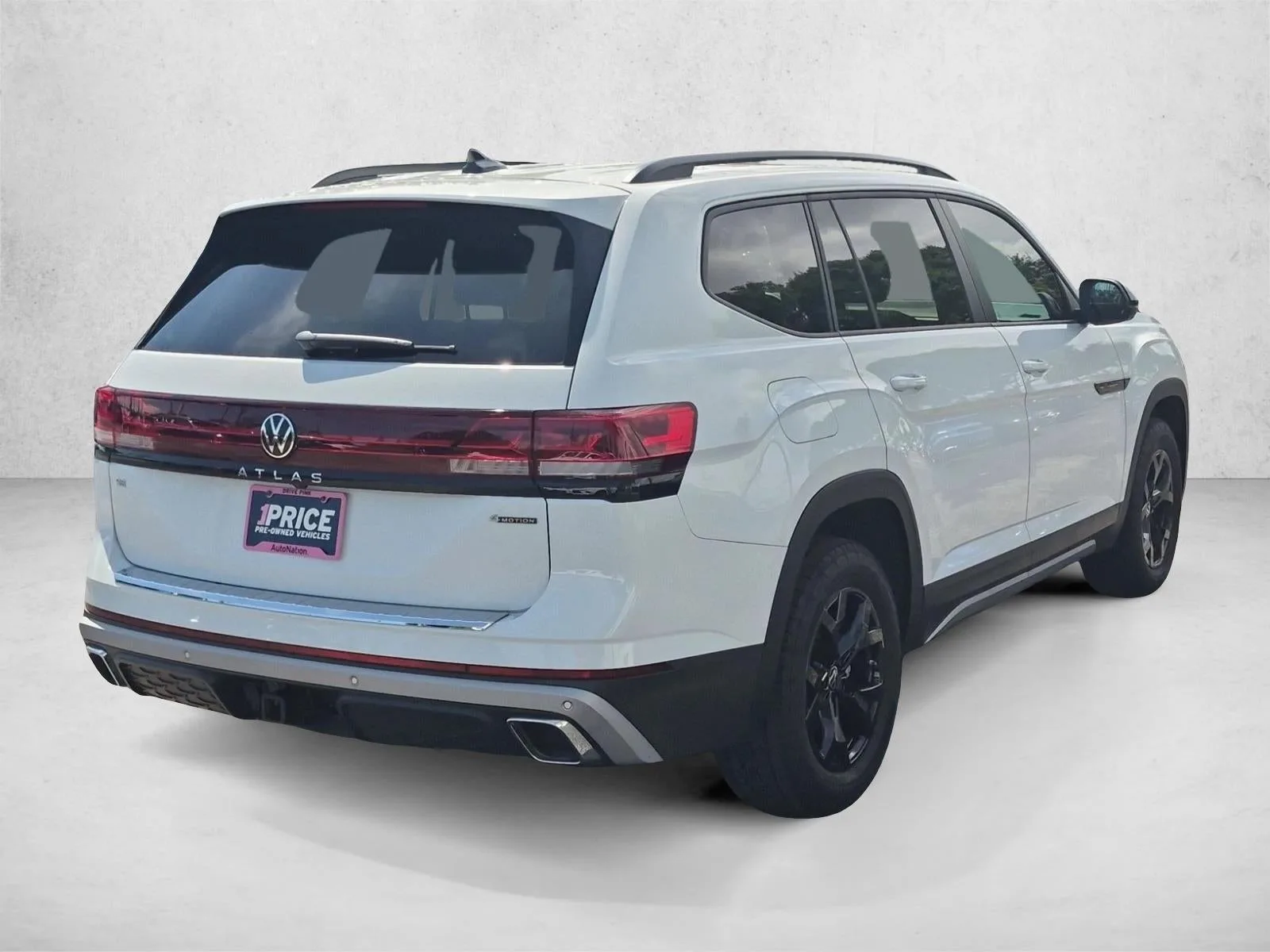 2024 Volkswagen Atlas 2.0T Peak Edition SE w/Technology photo 5