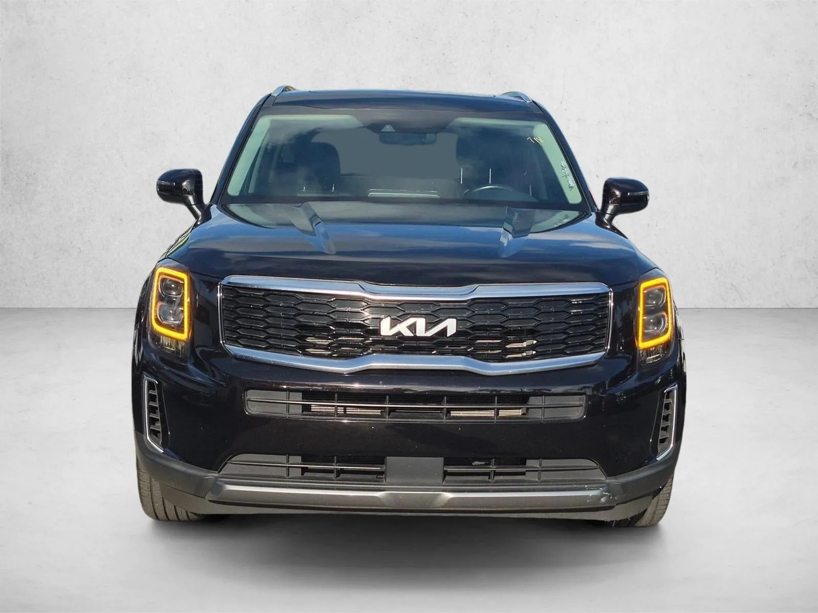 2022 Kia Telluride EX photo 2