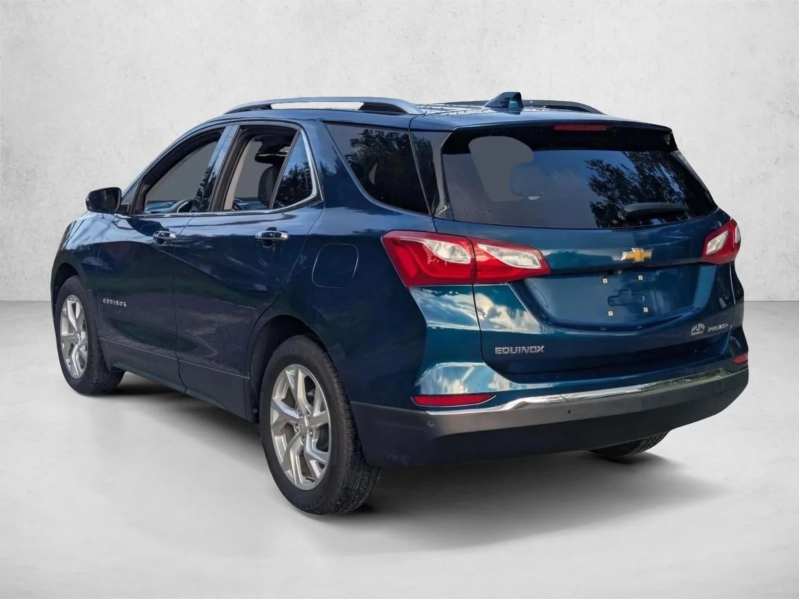 2019 Chevrolet Equinox FWD Premier photo 7