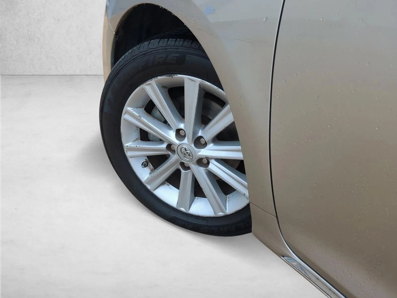 2014 Toyota Camry 4dr Sdn I4 Auto XLE (Natl) *Ltd Avail* photo 10