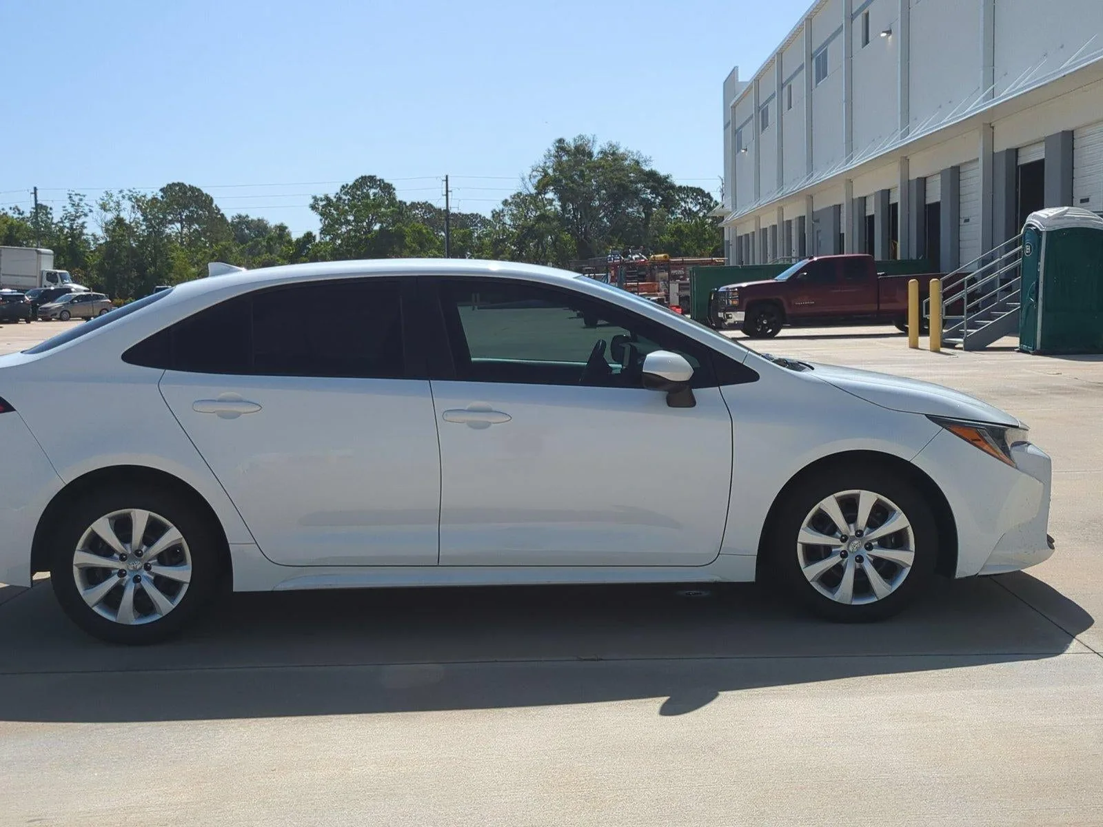 2024 Toyota Corolla LE CVT (Natl) photo 4