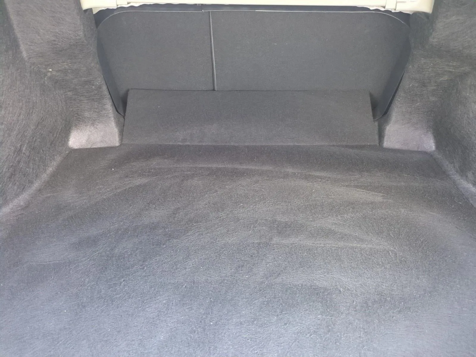 2024 Toyota Camry LE Auto (SE) photo 6