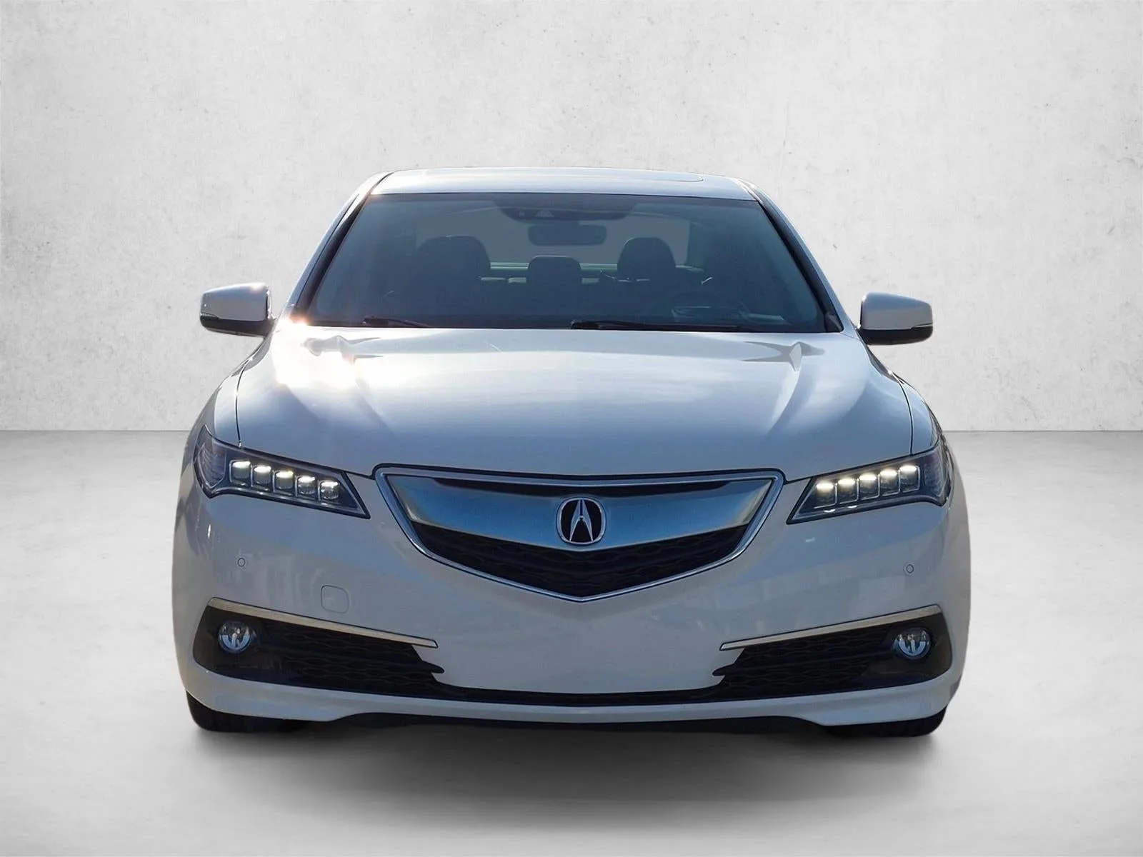 2015 Acura TLX FWD V6 Advance photo 2
