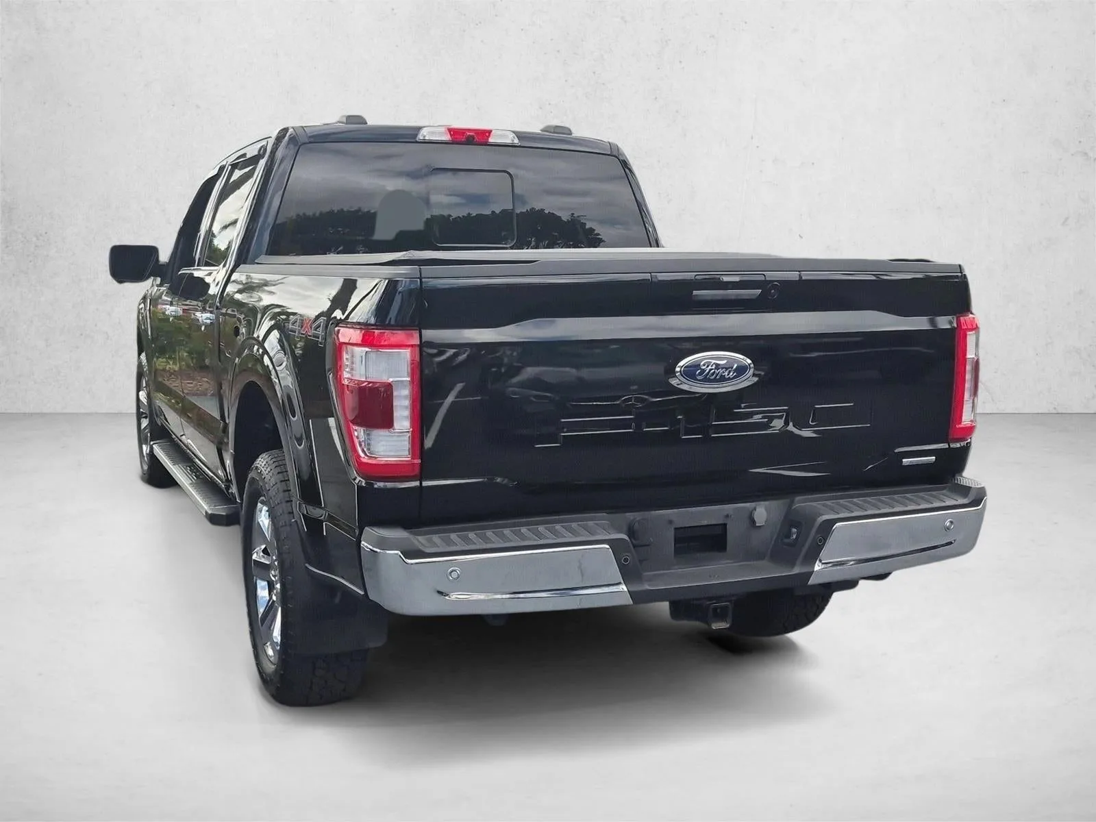 2023 Ford F-150 LARIAT photo 8