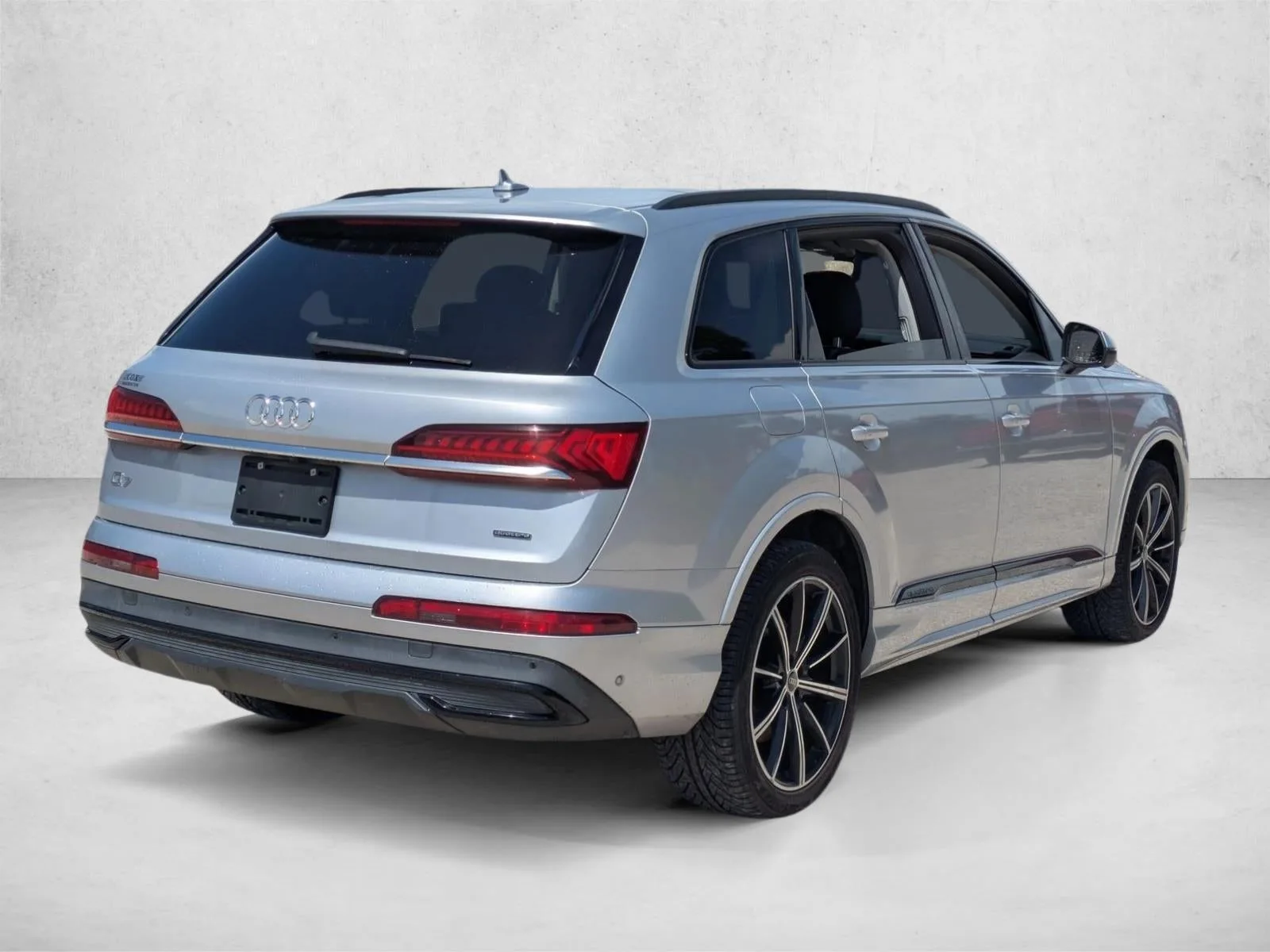 2021 Audi Q7 Premium Plus 55 TFSI quattro photo 5