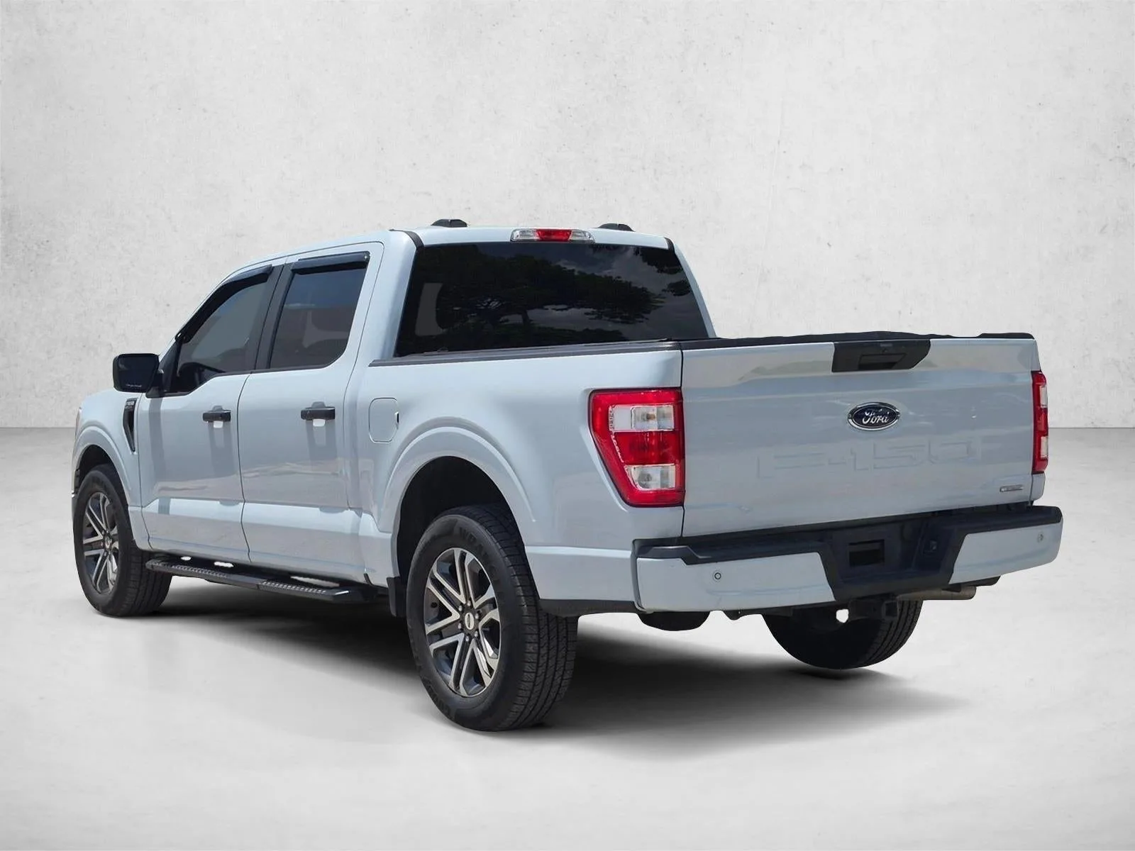 2022 Ford F-150 XL photo 7