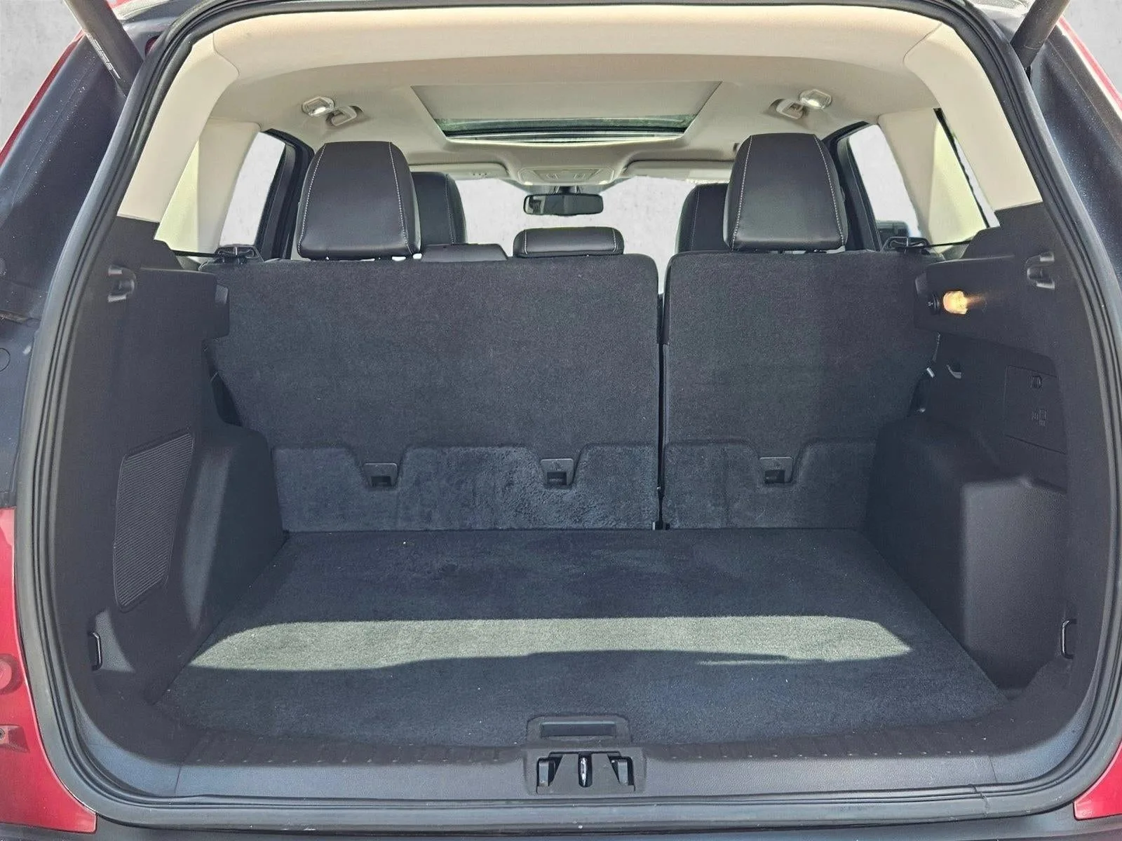 2017 Ford Escape Titanium FWD photo 6