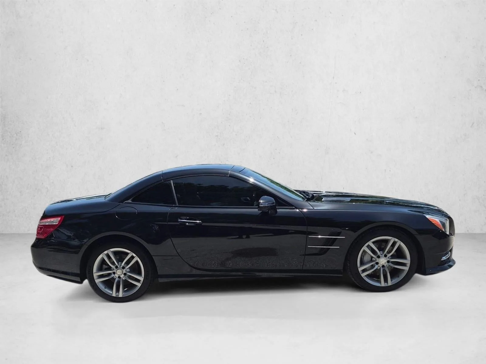 2016 Mercedes-Benz SL 400 SL 400 photo 2