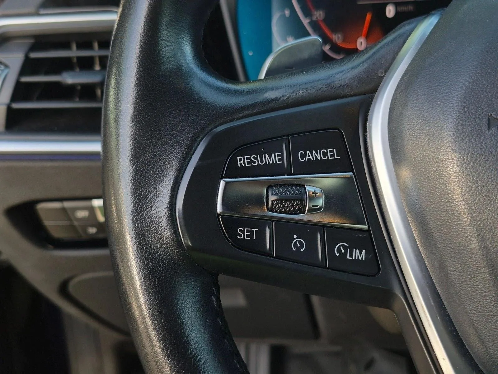 2020 BMW 330i Sedan North America photo 10