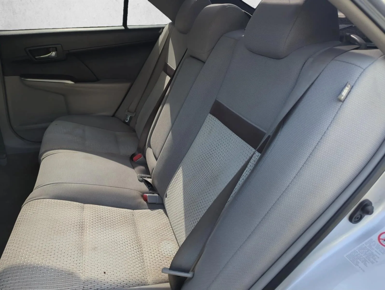 2014 Toyota Camry 4dr Sdn I4 Auto XLE (Natl) *Ltd Avail* photo 8