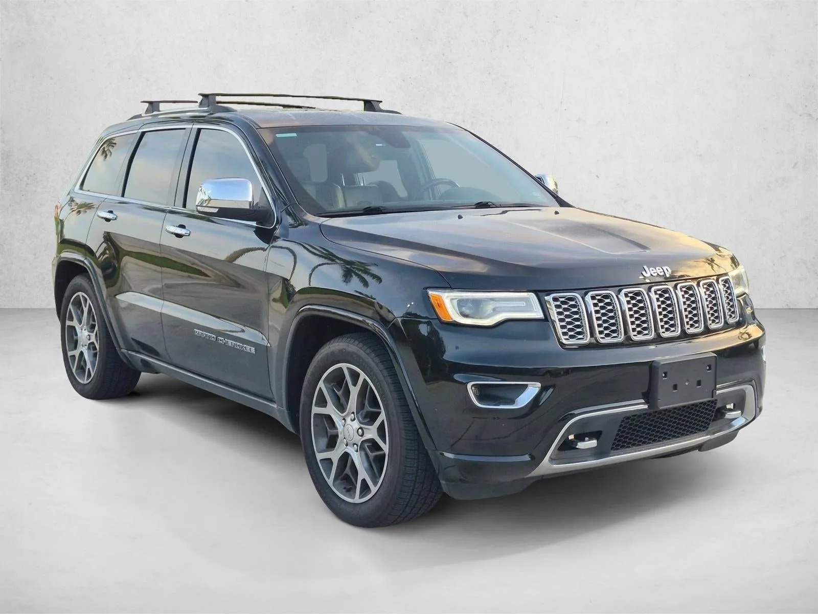 2020 Jeep Grand Cherokee Overland 4x4 photo 3