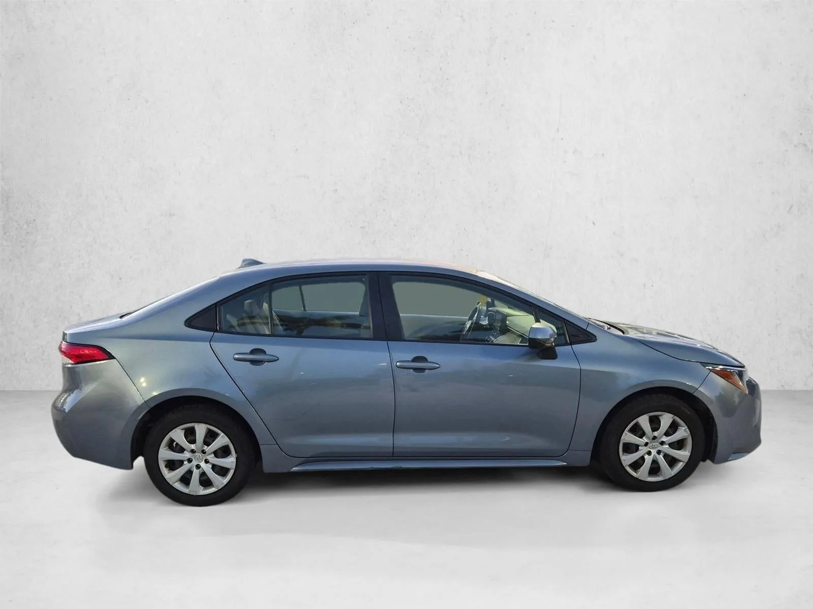 2022 Toyota Corolla LE CVT (Natl) photo 4