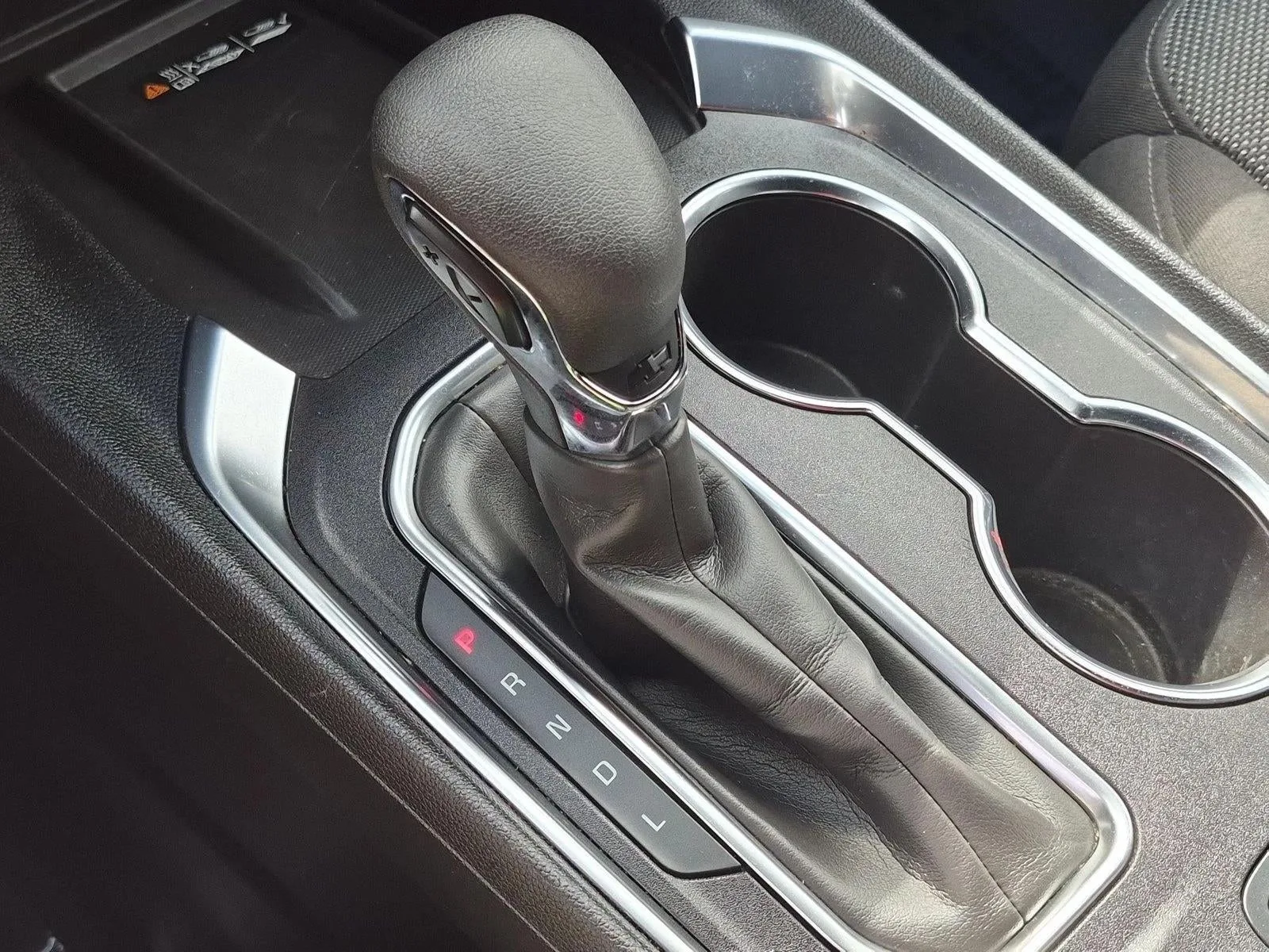2023 Chevrolet Traverse LT Cloth photo 12