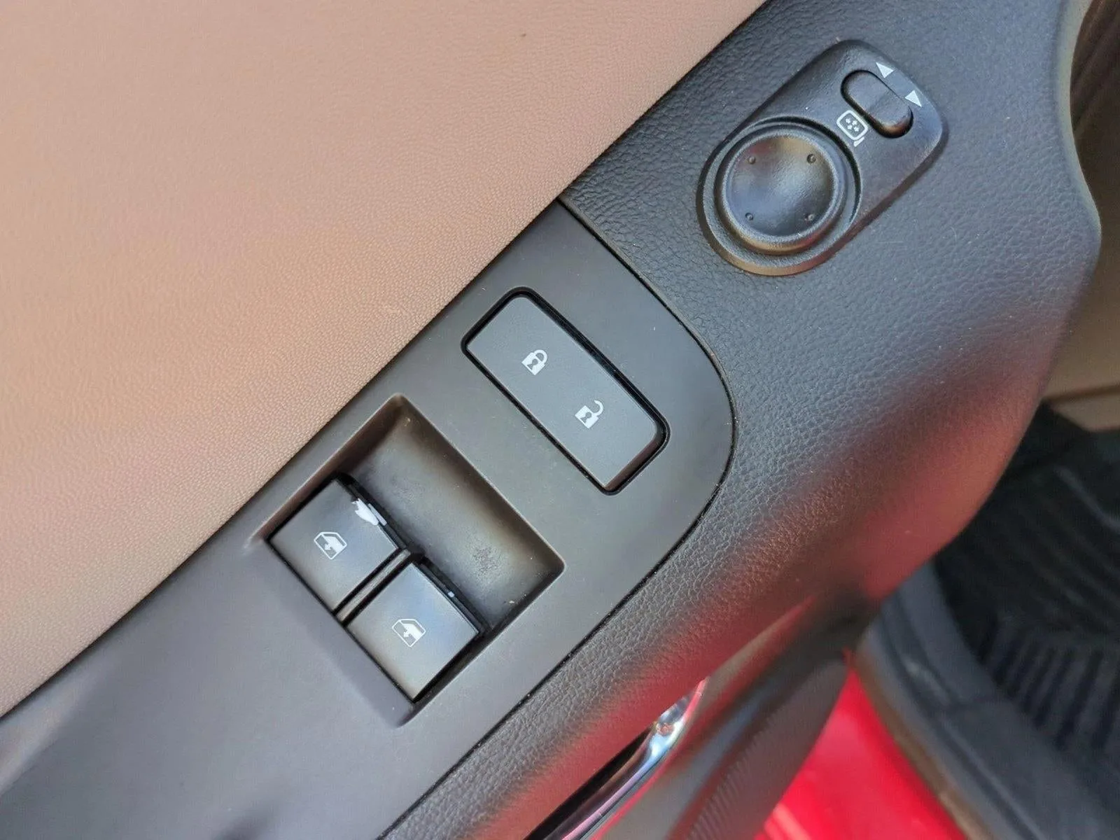 2015 Chevrolet Camaro 2dr Cpe LS w/2LS photo 10