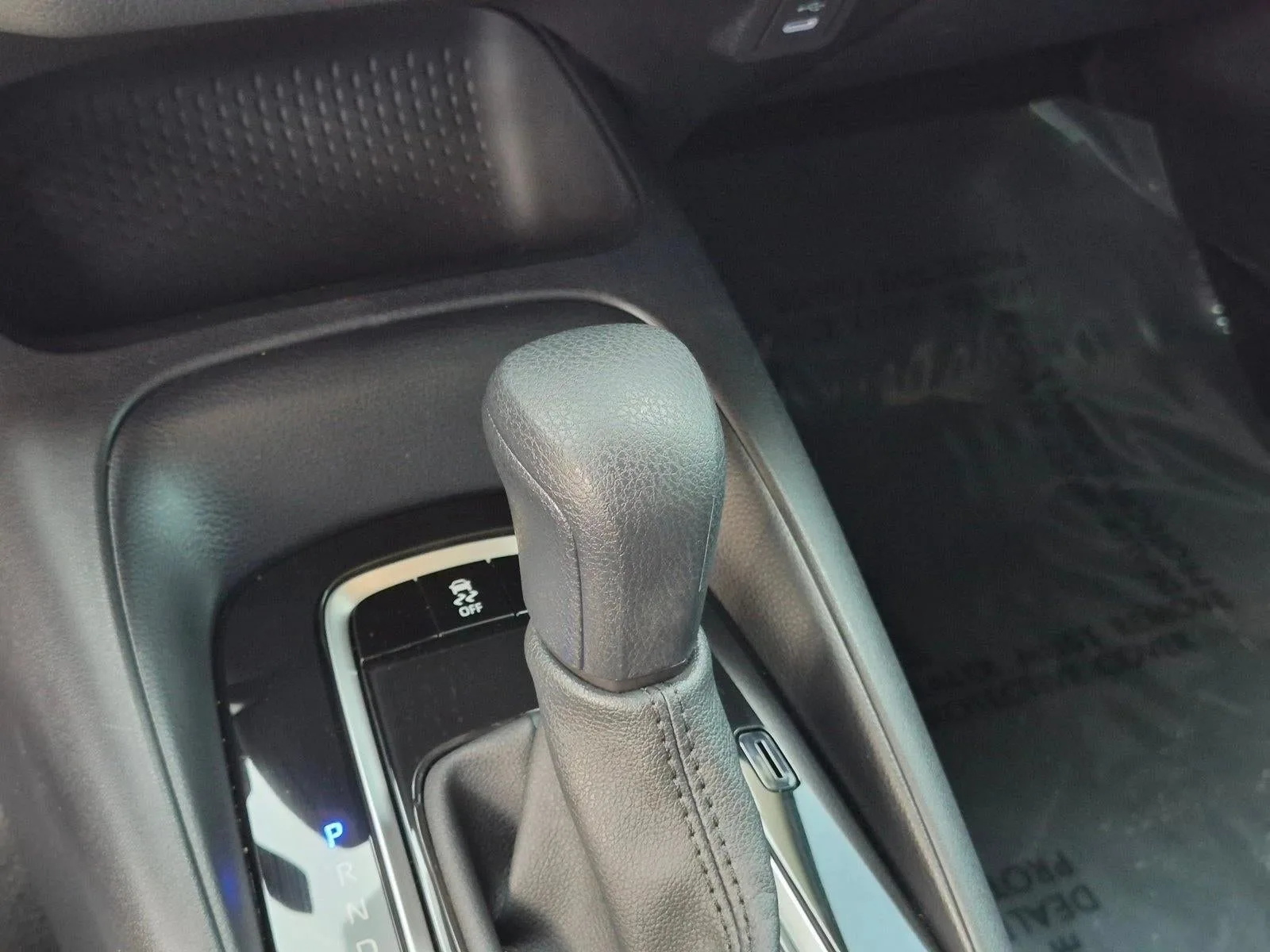 2026 Toyota Corolla LE CVT (Natl) photo 11