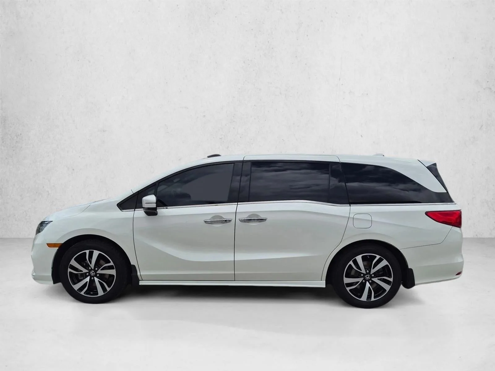 2019 Honda Odyssey Elite Auto photo 9
