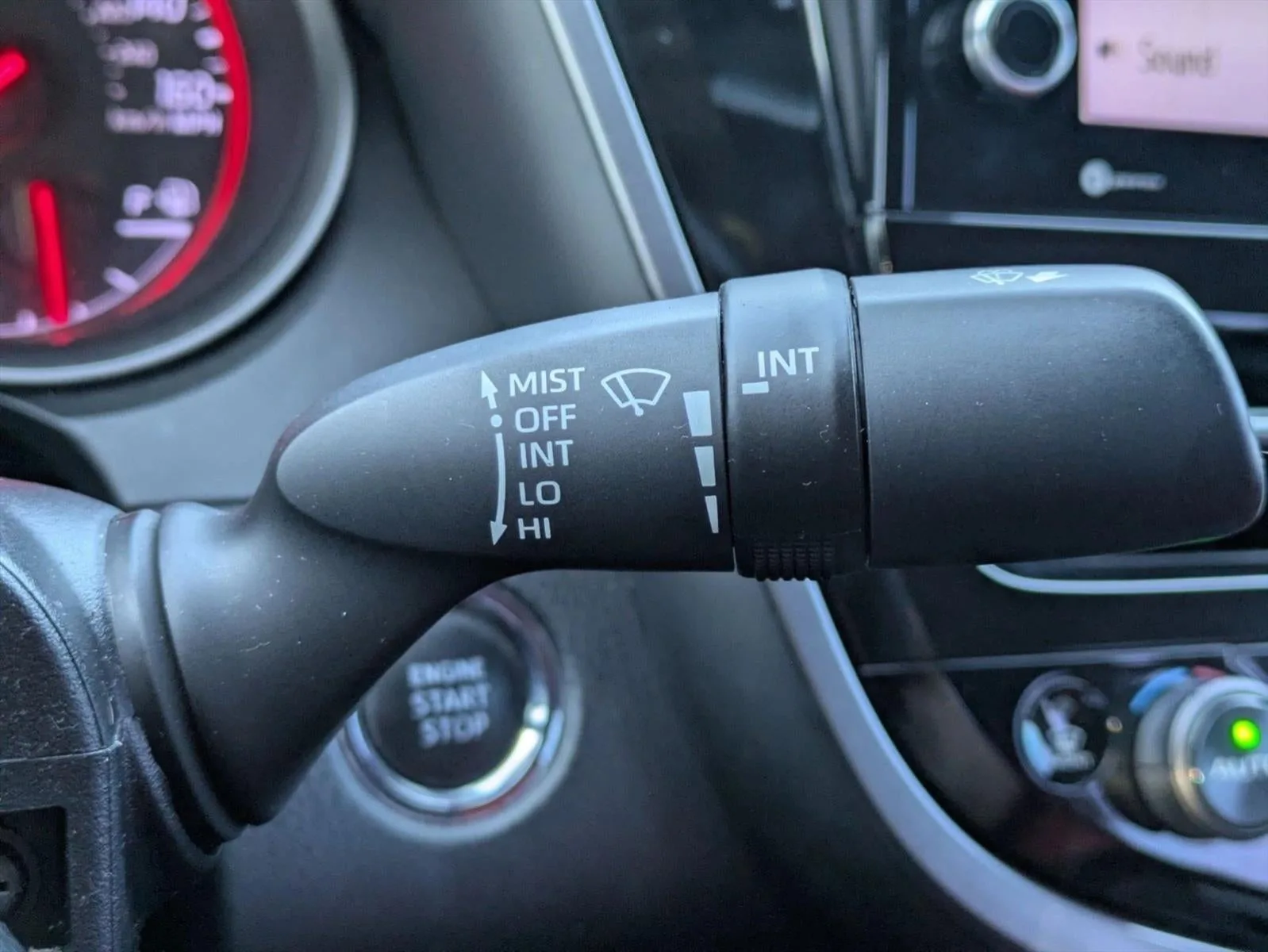 2021 Toyota Camry XSE Auto (Natl) photo 8