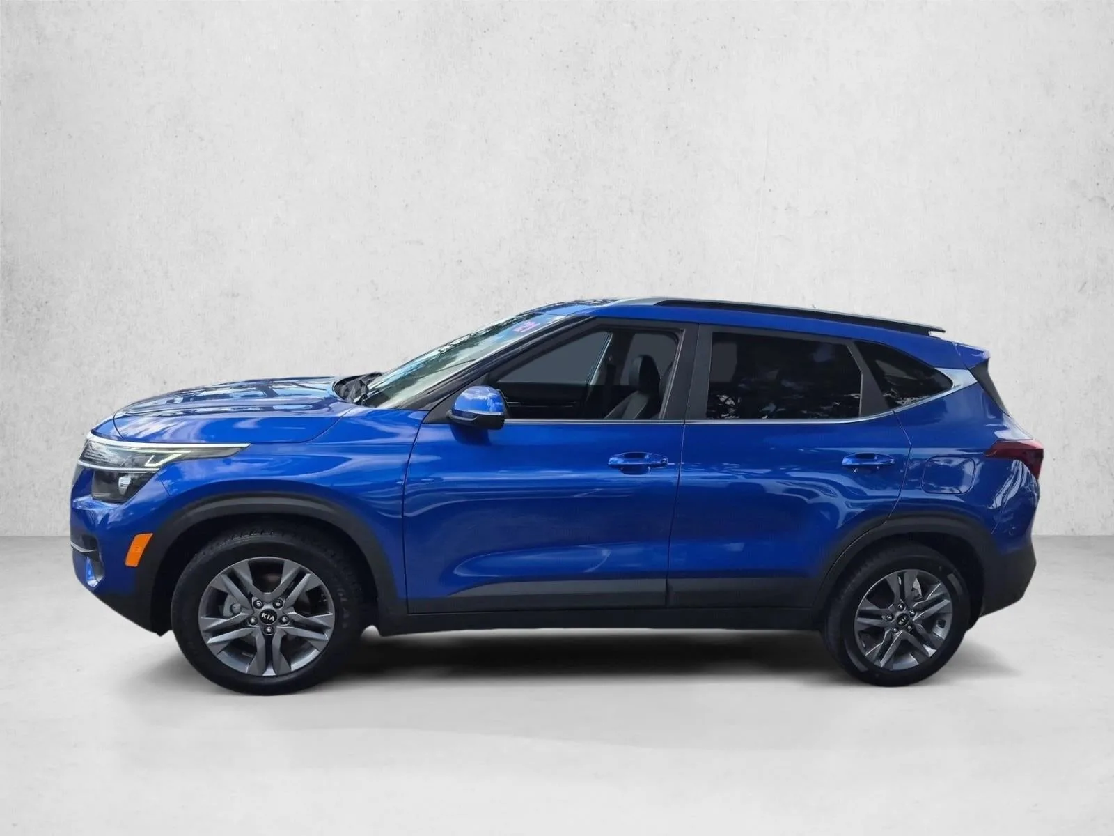 2021 Kia Seltos S photo 9