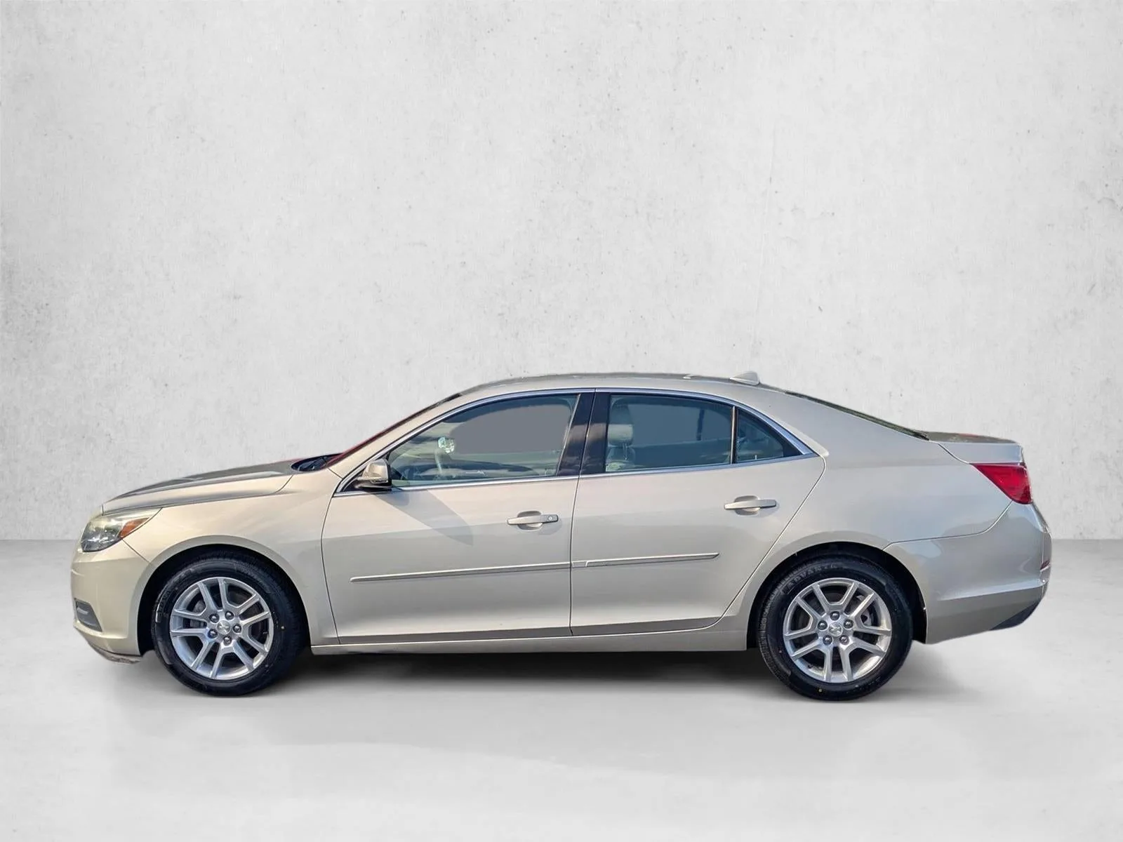 2013 Chevrolet Malibu 1LT photo 9