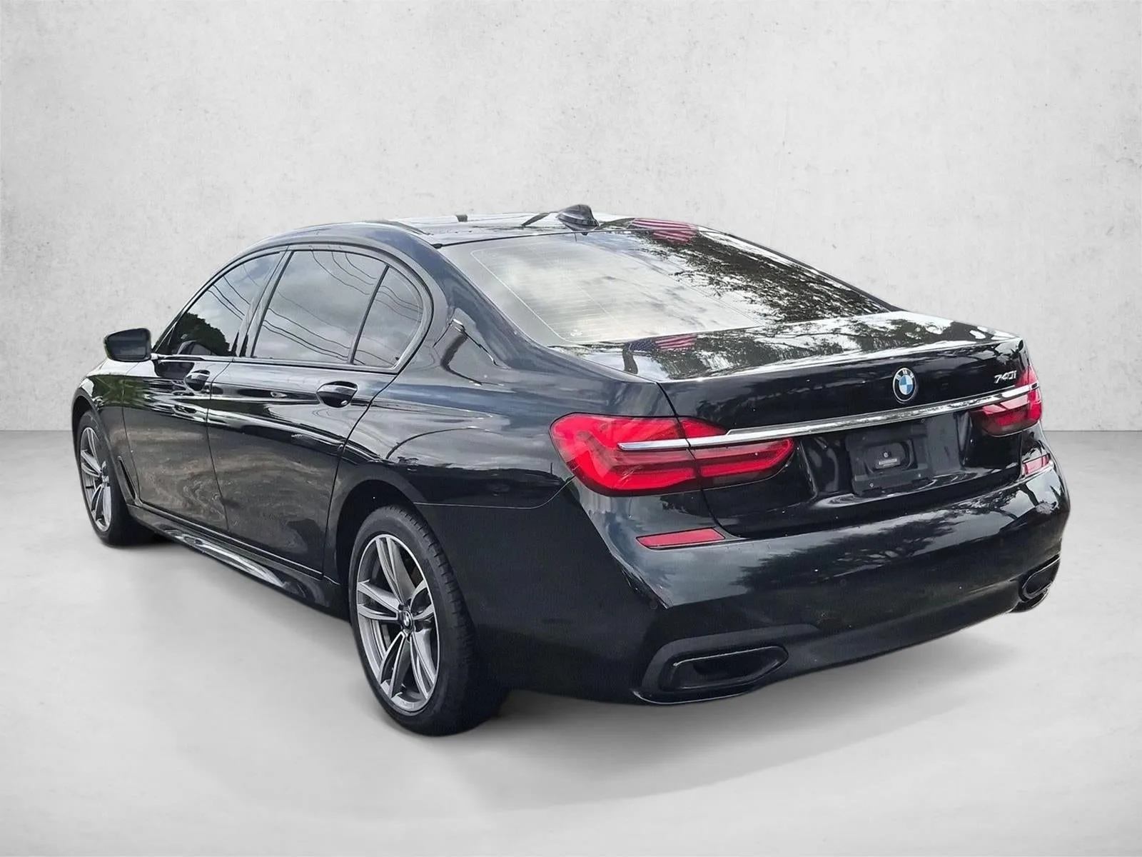 2018 BMW 740i 740i photo 8