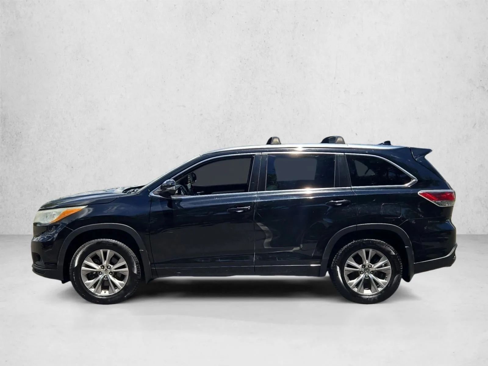 2014 Toyota Highlander AWD 4dr V6 XLE (Natl) photo 9