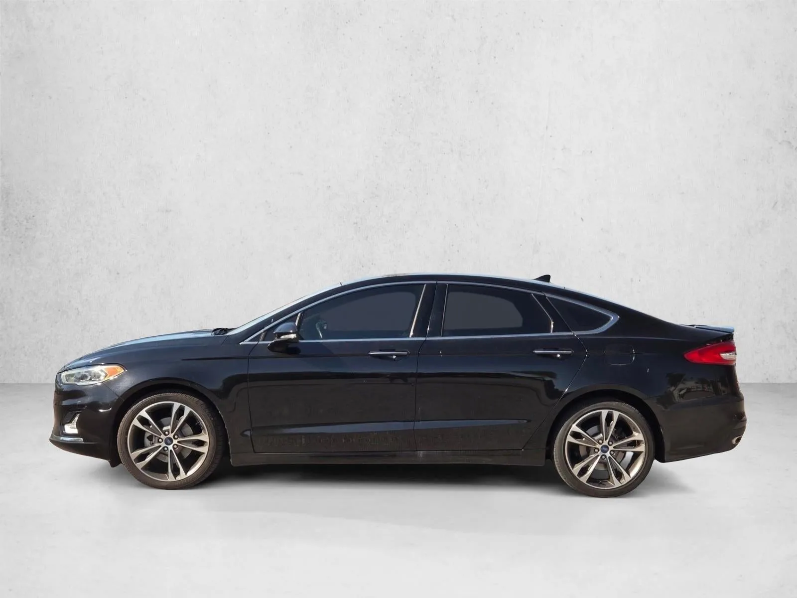 2019 Ford Fusion Titanium AWD photo 8