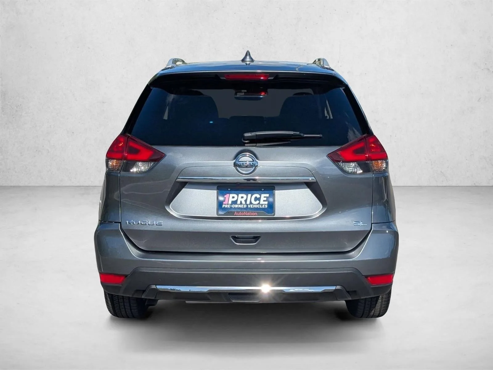 2018 Nissan Rogue FWD SL photo 6