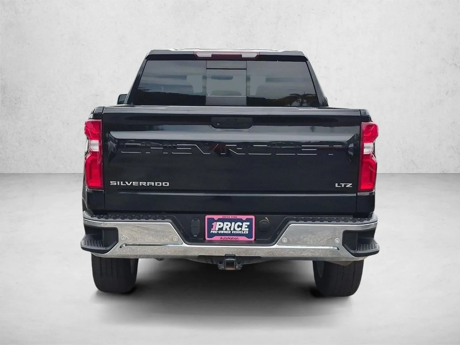 2022 Chevrolet Silverado 1500 LTD LTZ photo 7