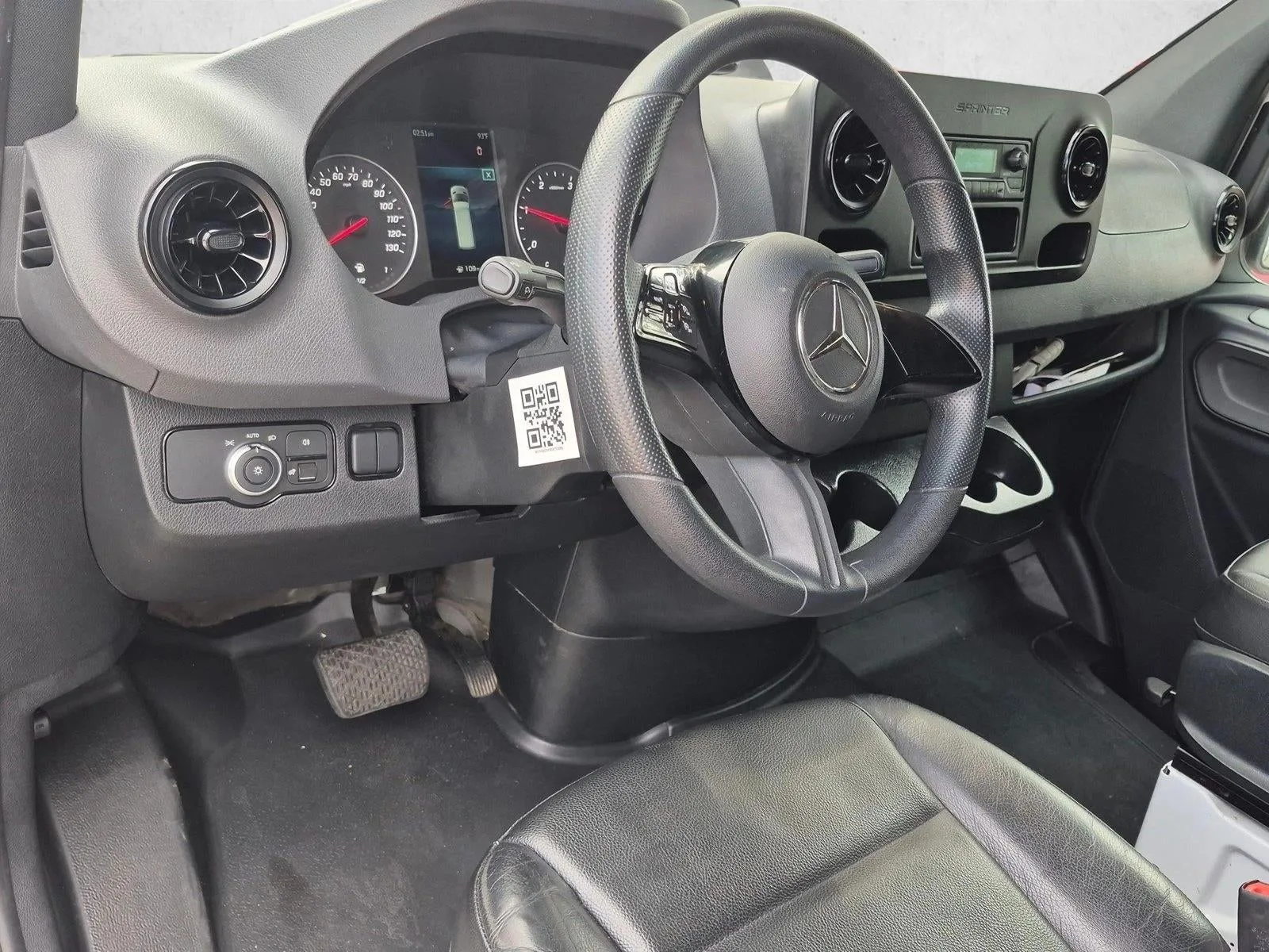 2025 Mercedes-Benz Sprinter Cargo Van Base photo 5