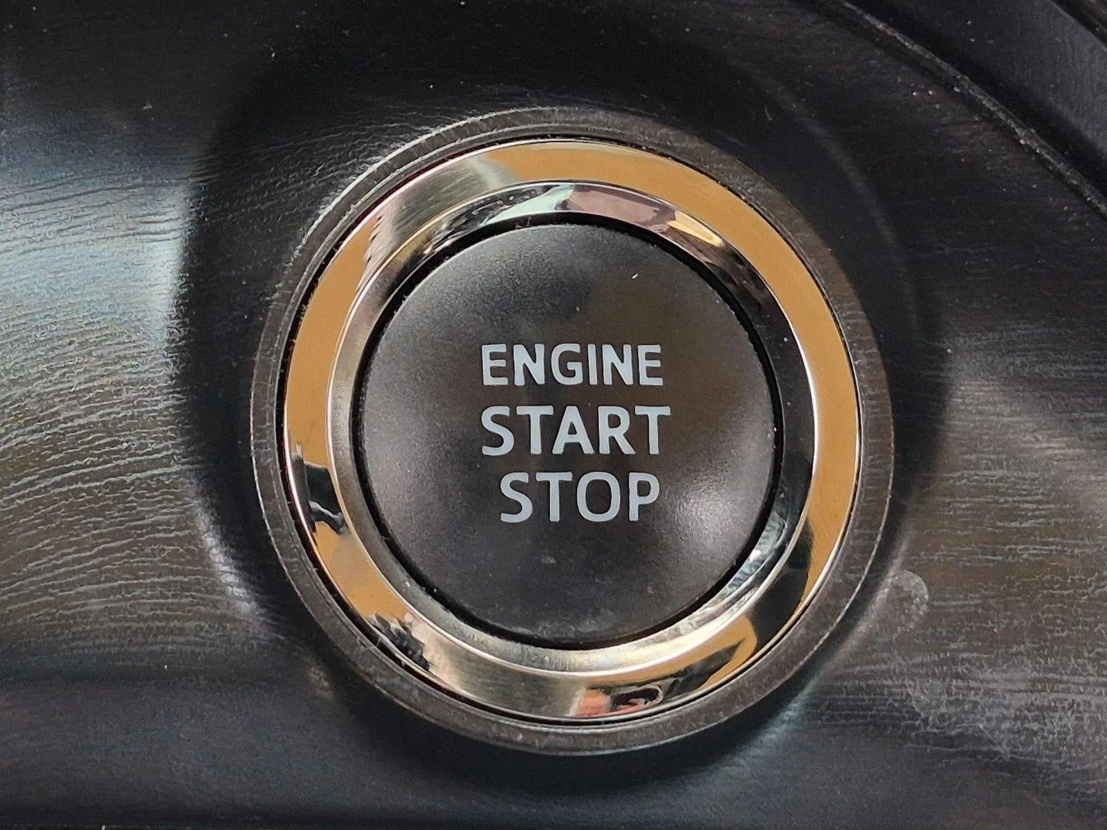 2017 Toyota Avalon XLE (SE) photo 10