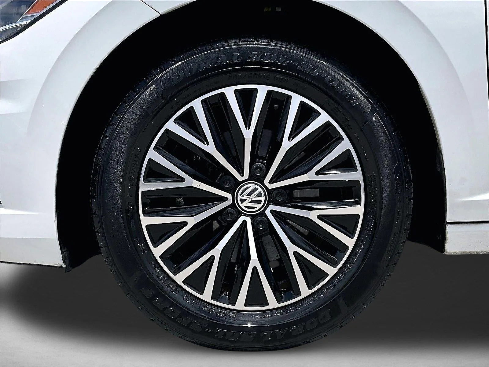 2019 Volkswagen Jetta SE Auto w/SULEV photo 9