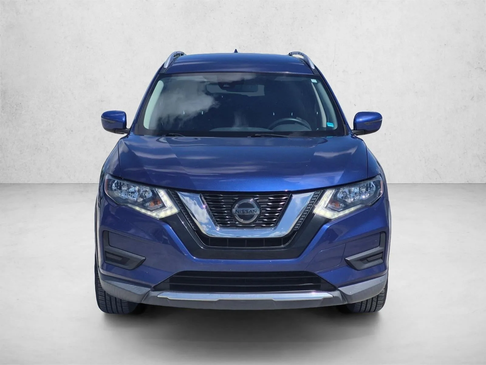 2020 Nissan Rogue AWD SV photo 2