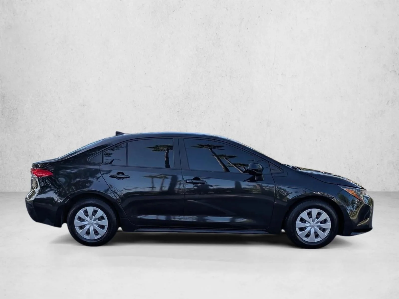 2022 Toyota Corolla L CVT (Natl) photo 4