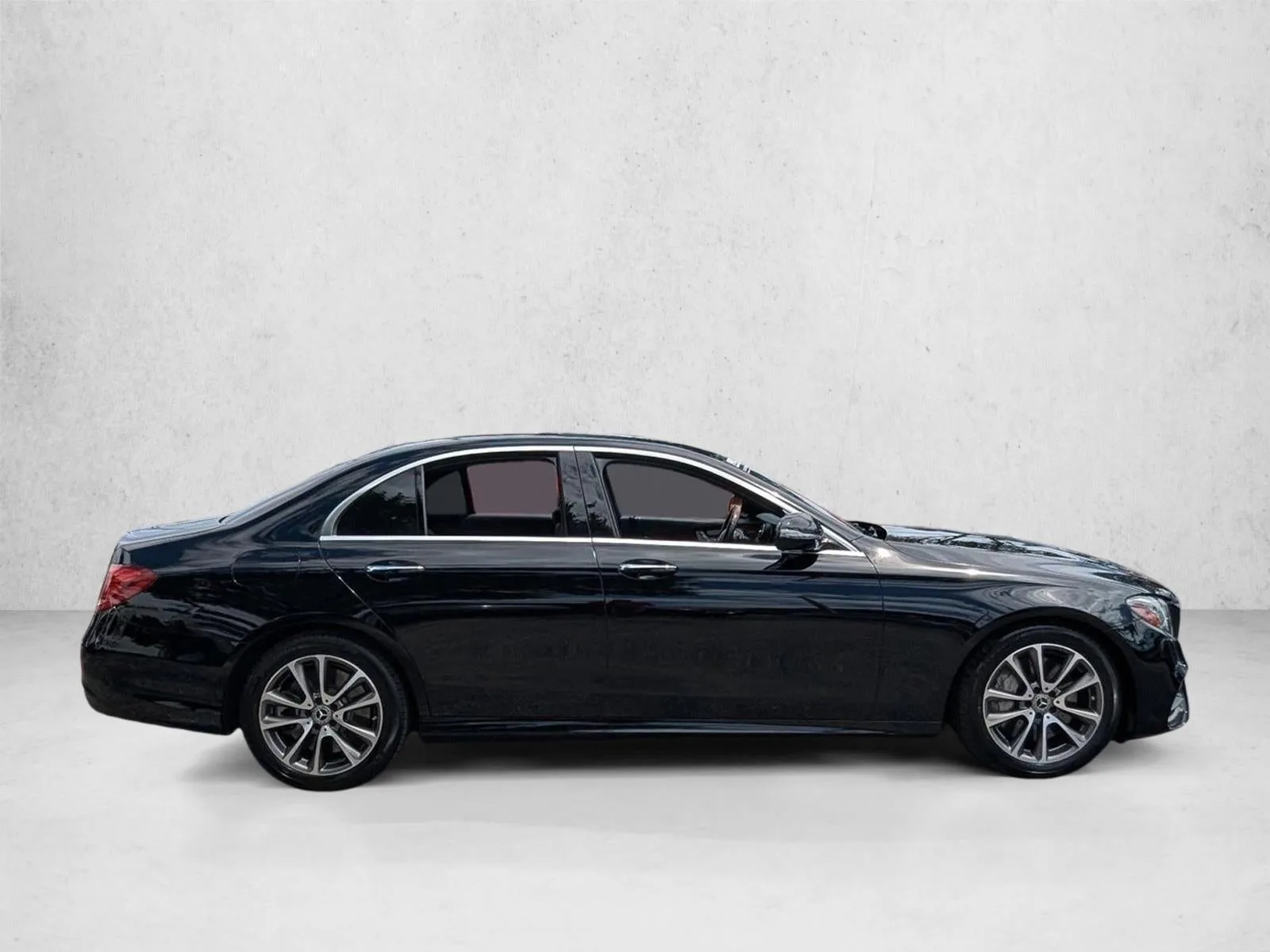 2019 Mercedes-Benz E 450 4MATIC® photo 4