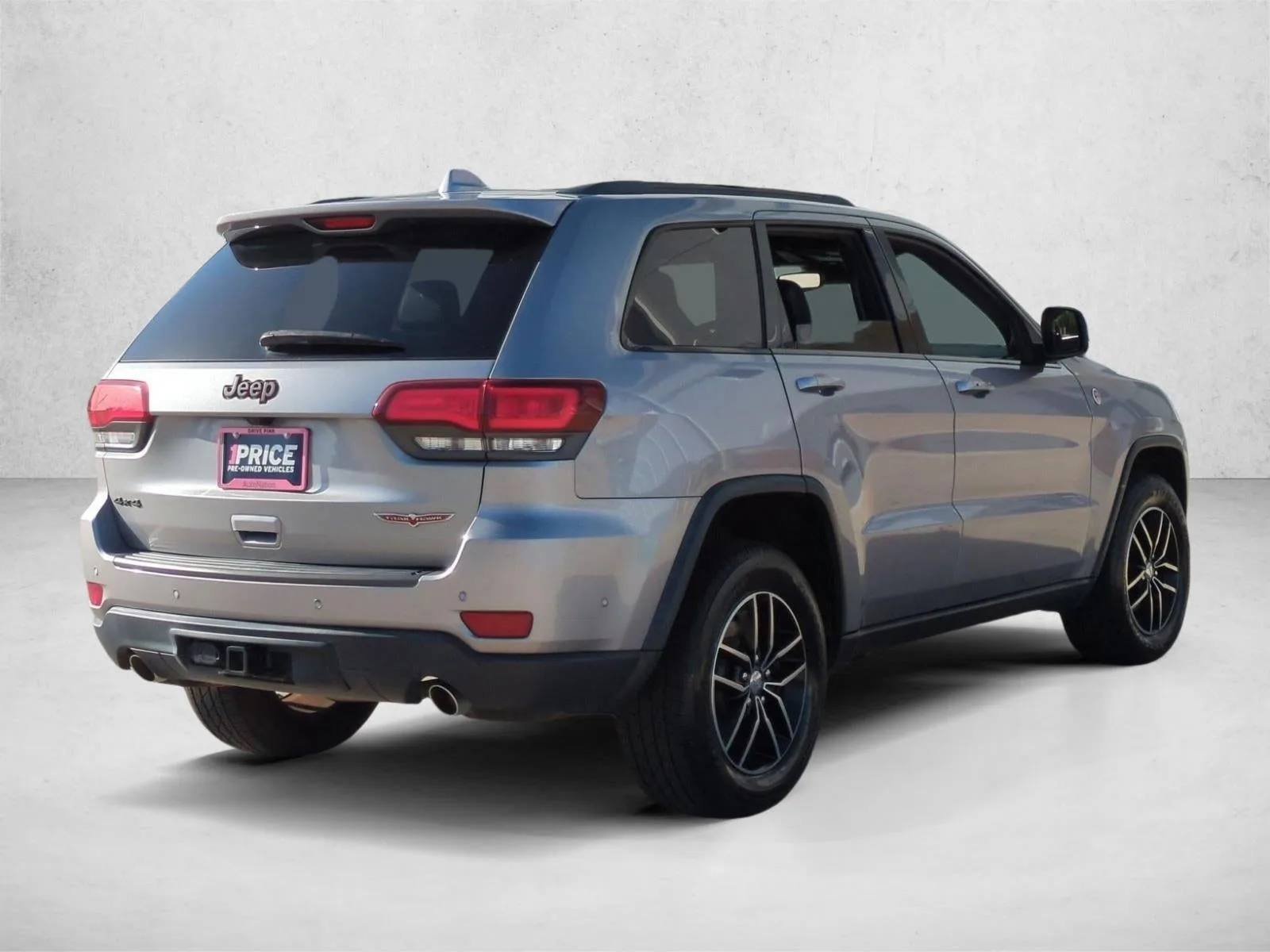 2018 Jeep Grand Cherokee Trailhawk 4x4 *Ltd Avail* photo 5