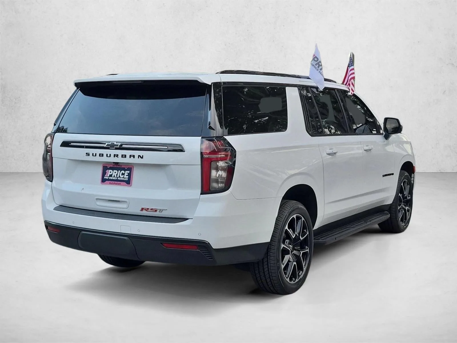 2024 Chevrolet Suburban RST photo 5