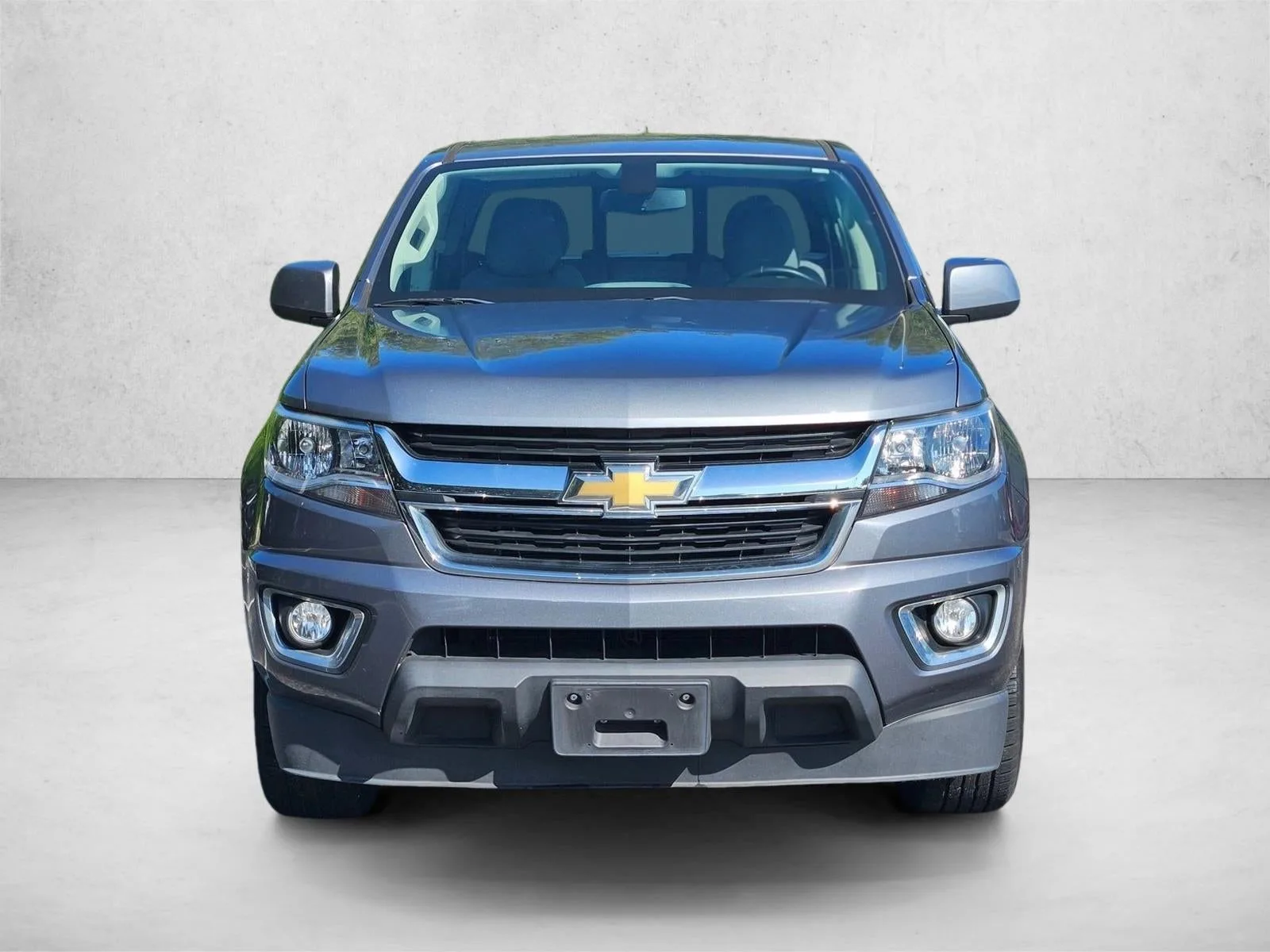2020 Chevrolet Colorado Crew Cab Long Box 2-Wheel Drive LT photo 2