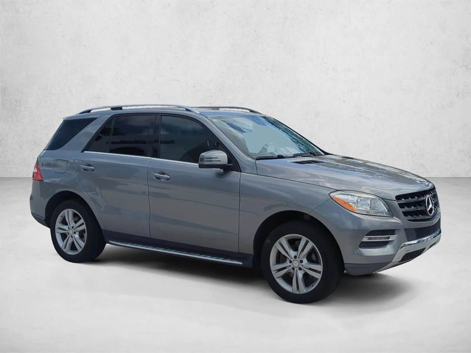 2015 Mercedes-Benz M-Class ML 350 SUV photo 3