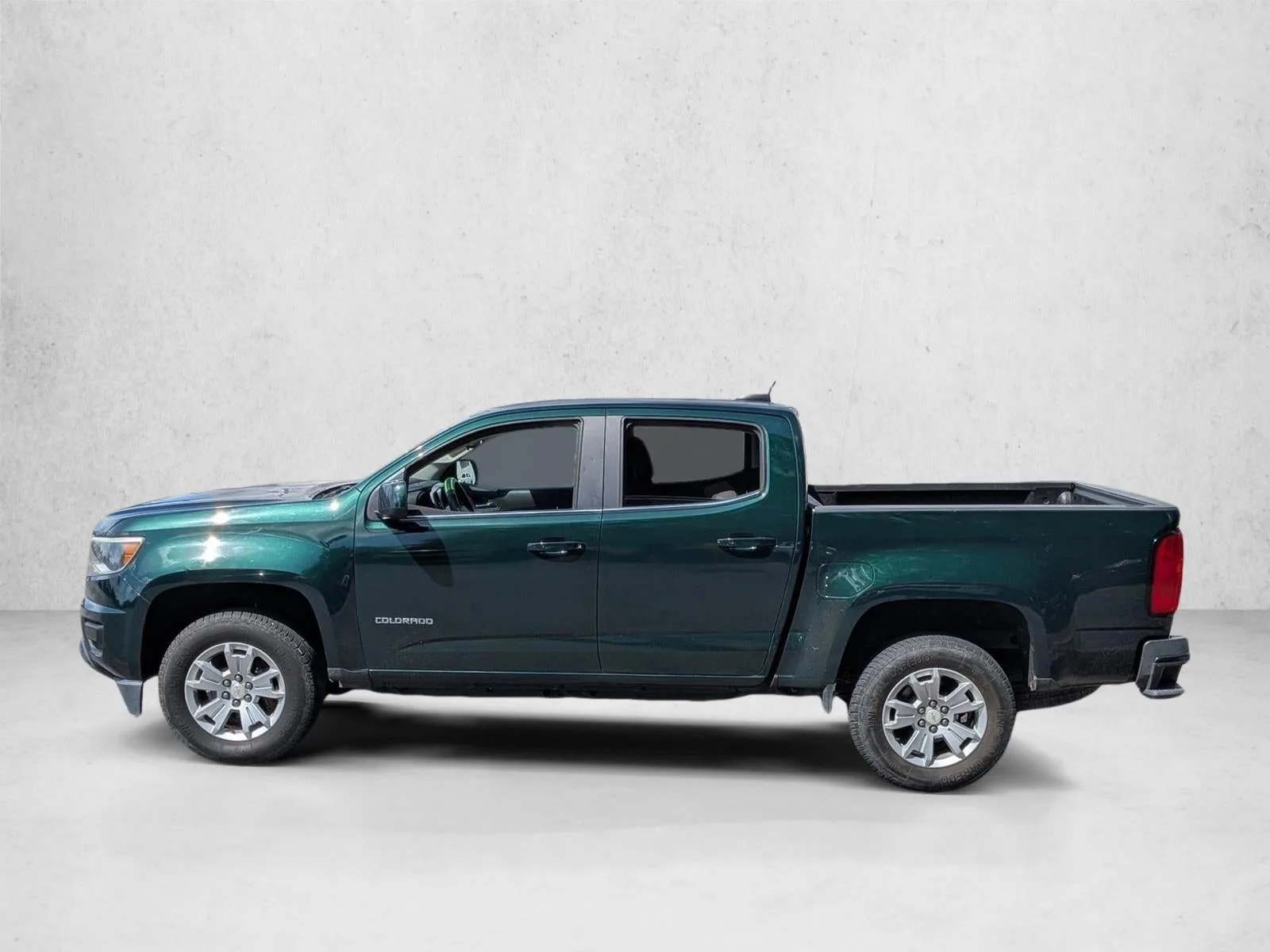 2016 Chevrolet Colorado Crew Cab Short Box 2-Wheel Drive LT photo 9